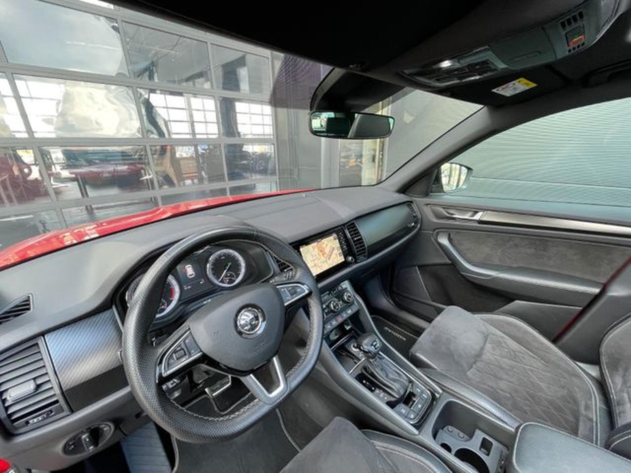 Skoda Kodiaq Kodiaq 2,0TDi Sportline 4x4 20" Pano 360° Memory (2020) - Photo 11