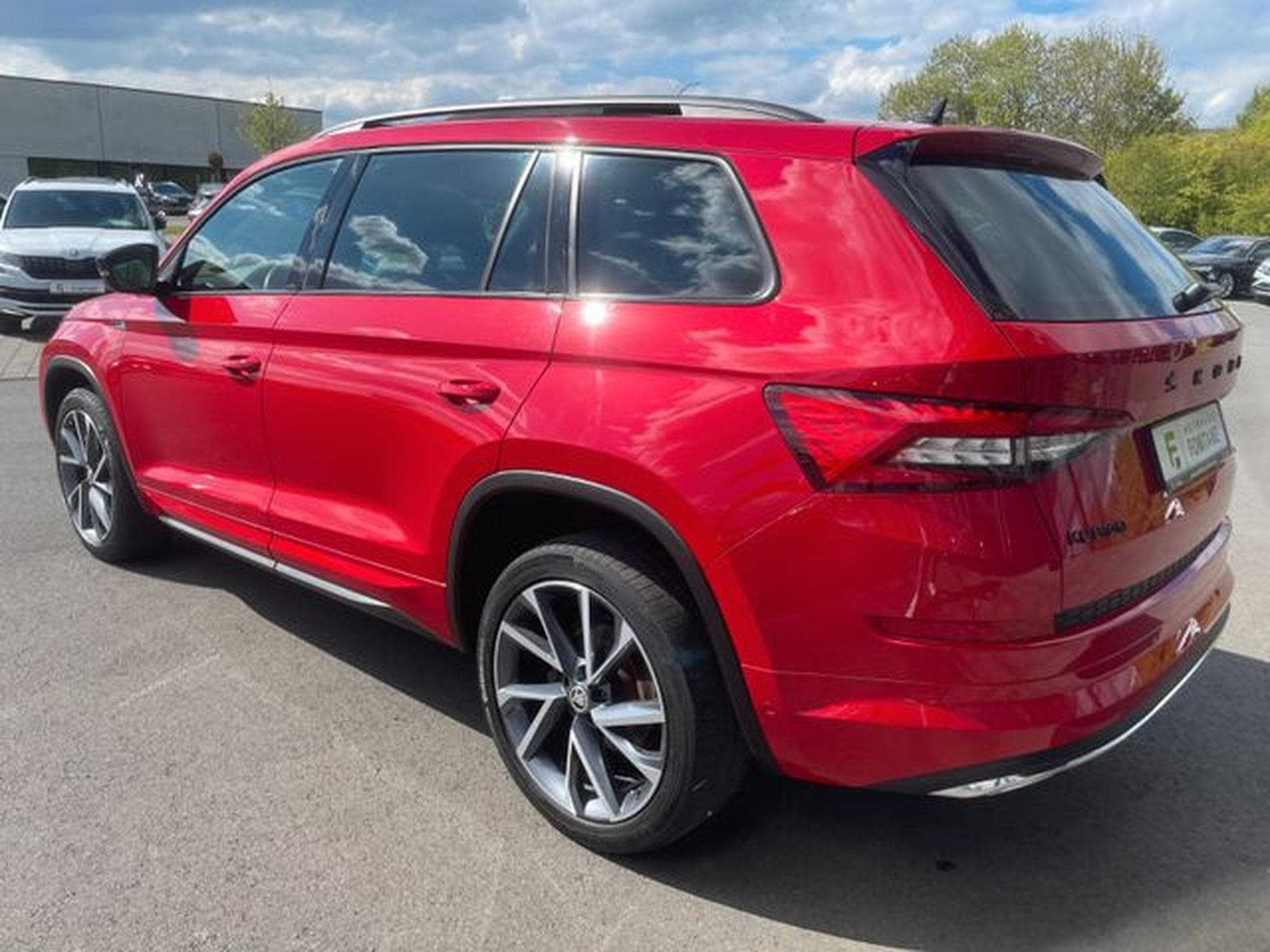 Skoda Kodiaq Kodiaq 2,0TDi Sportline 4x4 20" Pano 360° Memory (2020) - Photo 8