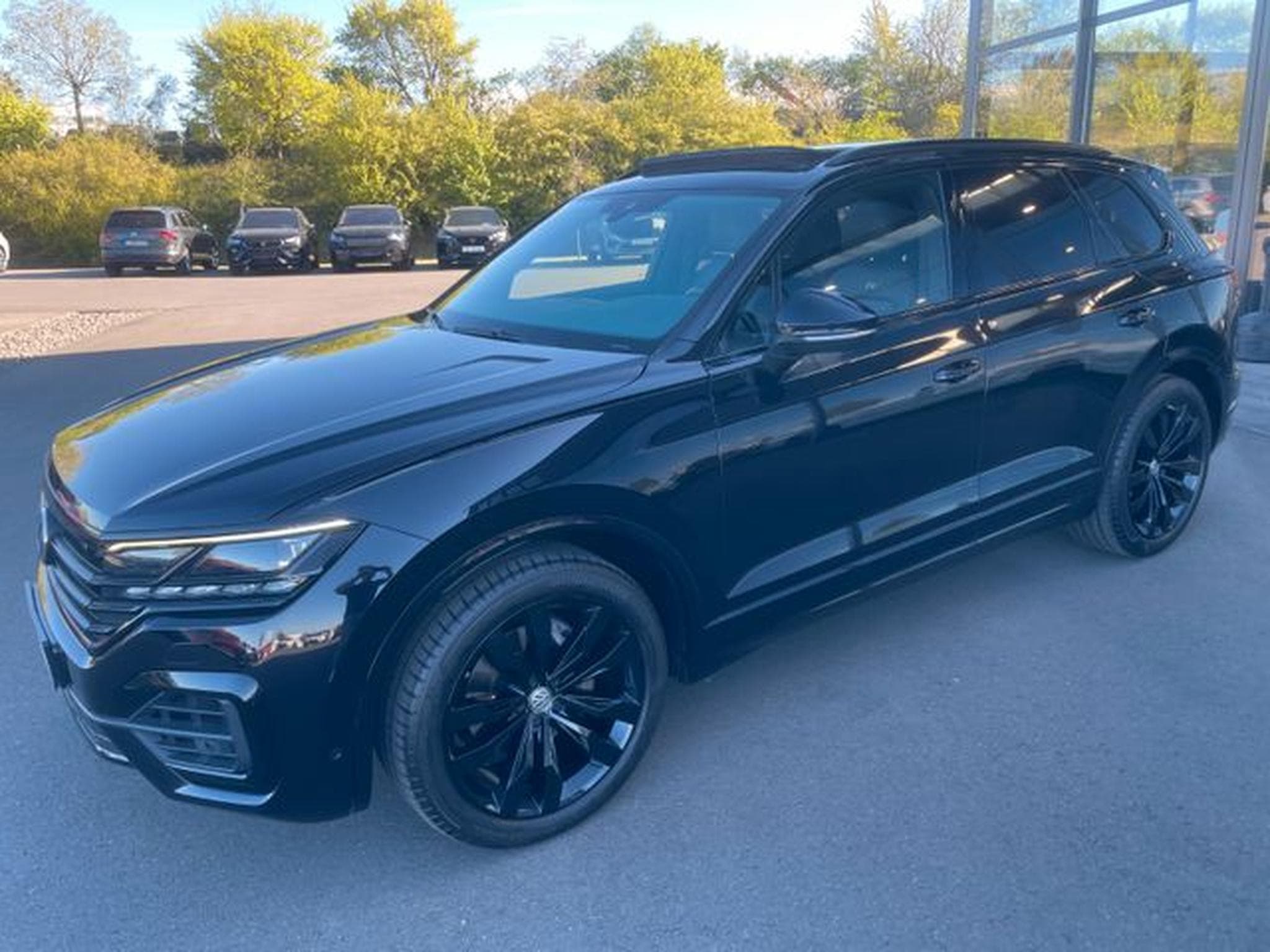 VW Touareg Touareg  3,0TDi R-Line STandhz Pano Luft AHK IQ (2020) - Photo 2