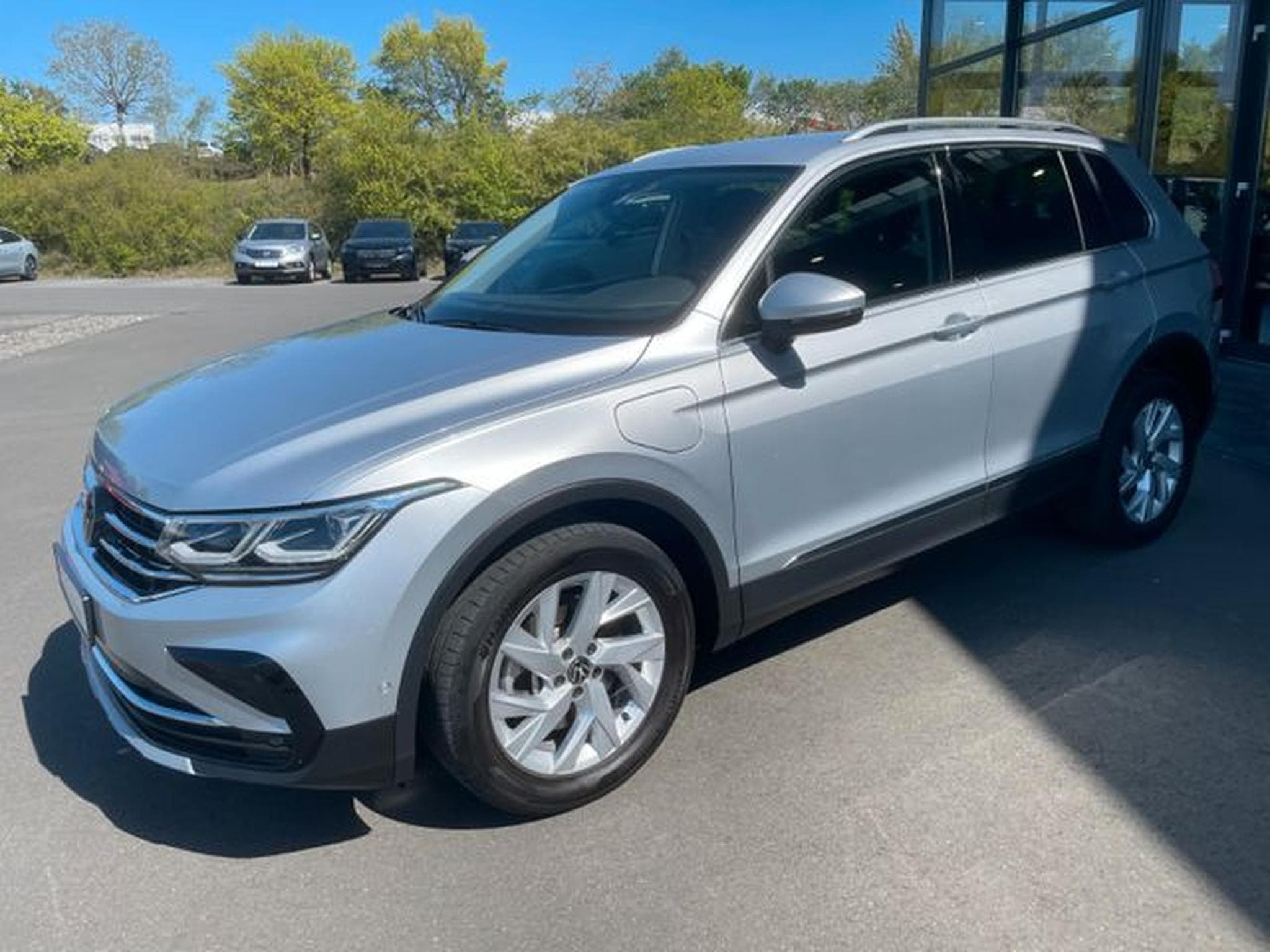 VW Tiguan Tiguan 1,4TSi Elegance eHybrid PlugIn AHK Key Ka (2022) - Photo 1