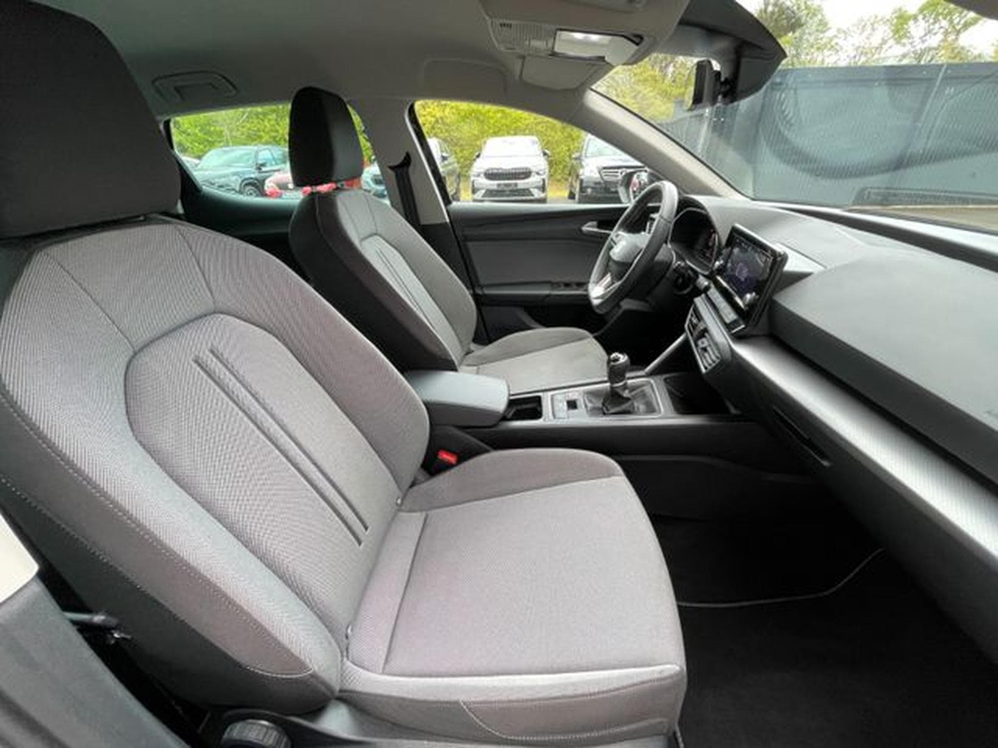 Seat Leon Leon 1,5TSi Schalter Style Virtual PDC Tempomat (2024) - Photo 14