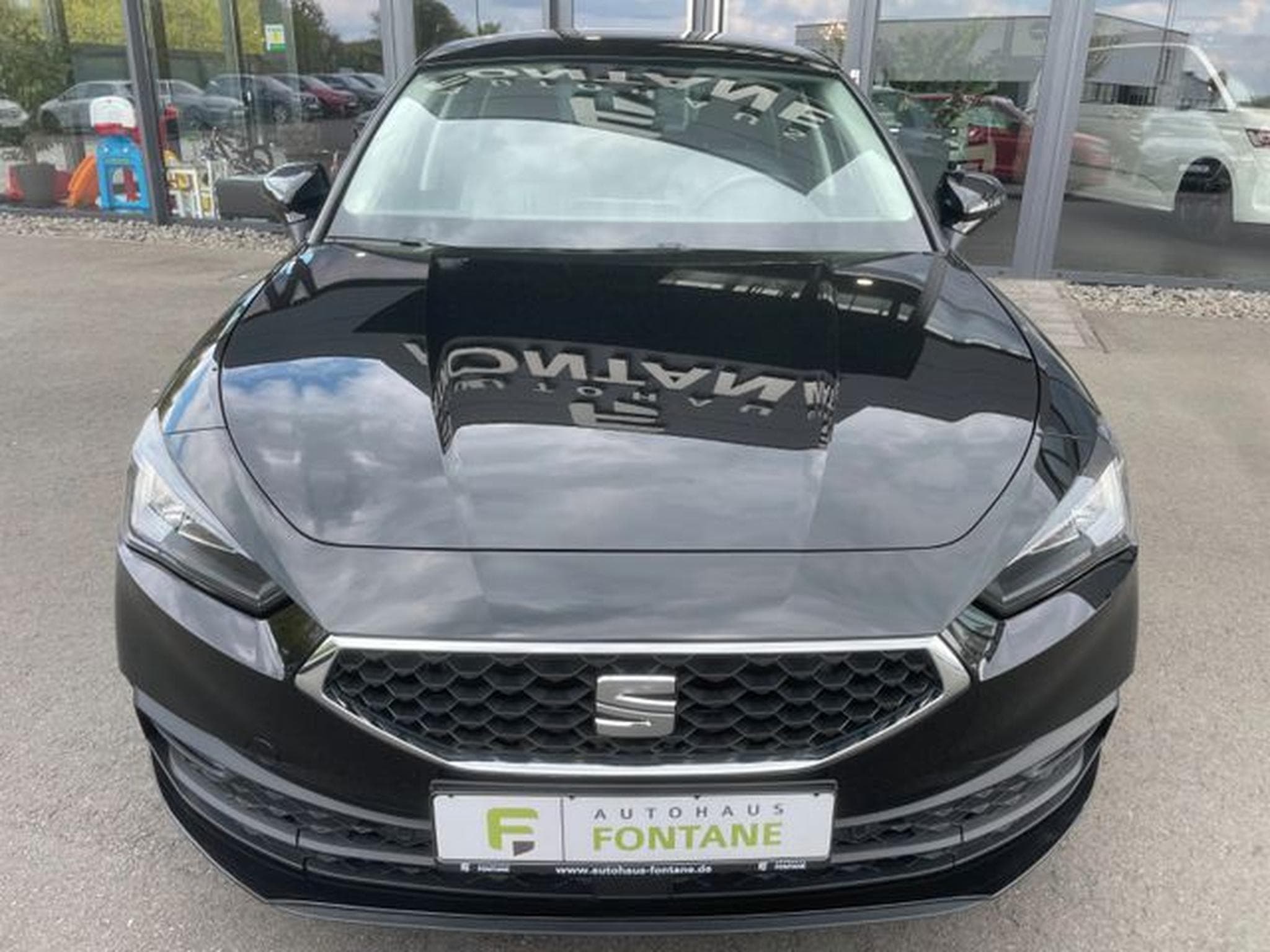 Seat Leon Leon 1,5TSi Schalter Style Virtual PDC Tempomat (2024) - Photo 2