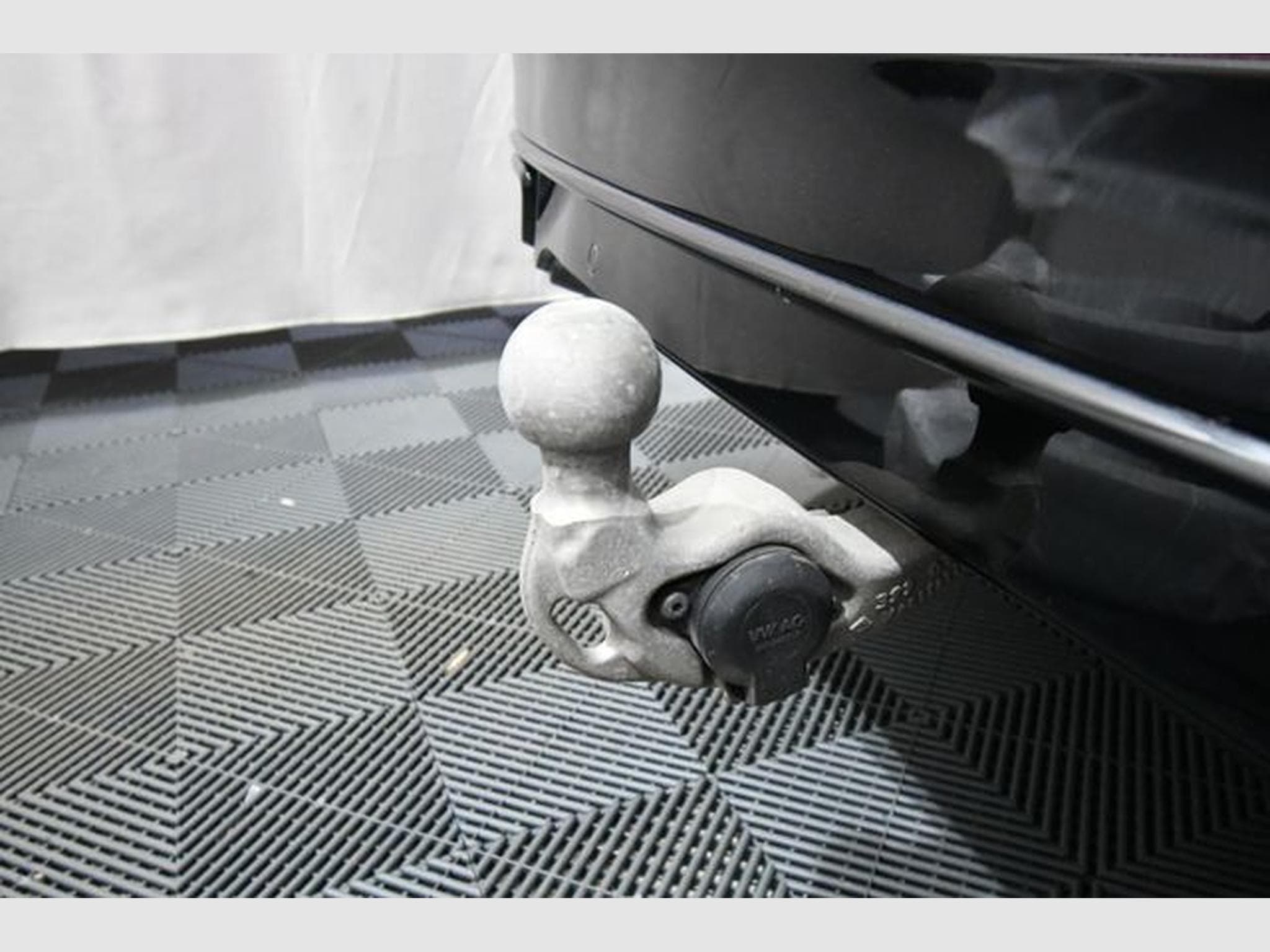 VW Tiguan Tiguan R-Line eHybrid, AHK, 2-f Pano., Leder, 19 (2022) - Foto 10