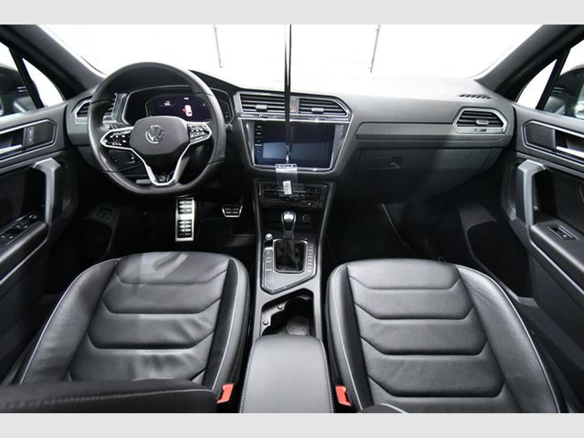 VW Tiguan Tiguan R-Line eHybrid, AHK, 2-f Pano., Leder, 19 (2022) - Foto 7