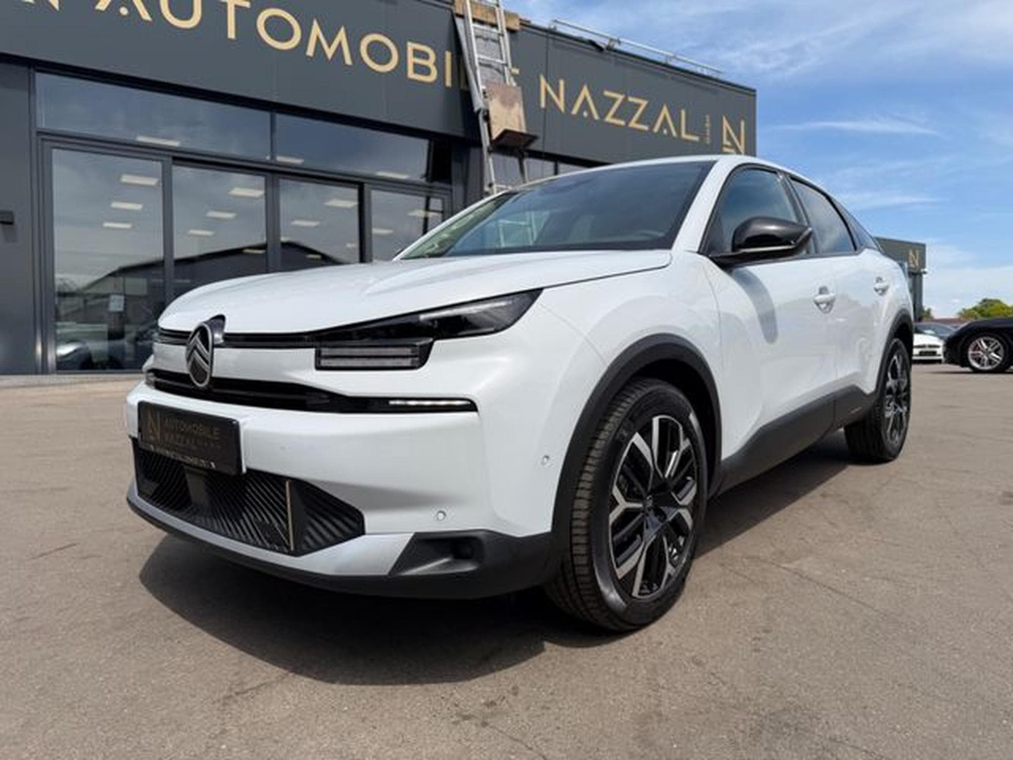 Citroën C4 C4 LIM MAX*FACELIFT*AUT*KAMERA*LEDER*LED*TOP (2025) - Photo 2