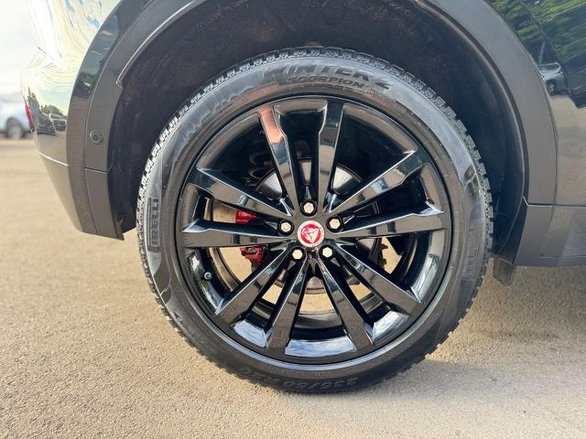 Jaguar E-Pace E-PACE R-DYNAMIC BLACK PAKET SE AWD*VOLL* (2021) - Photo 11