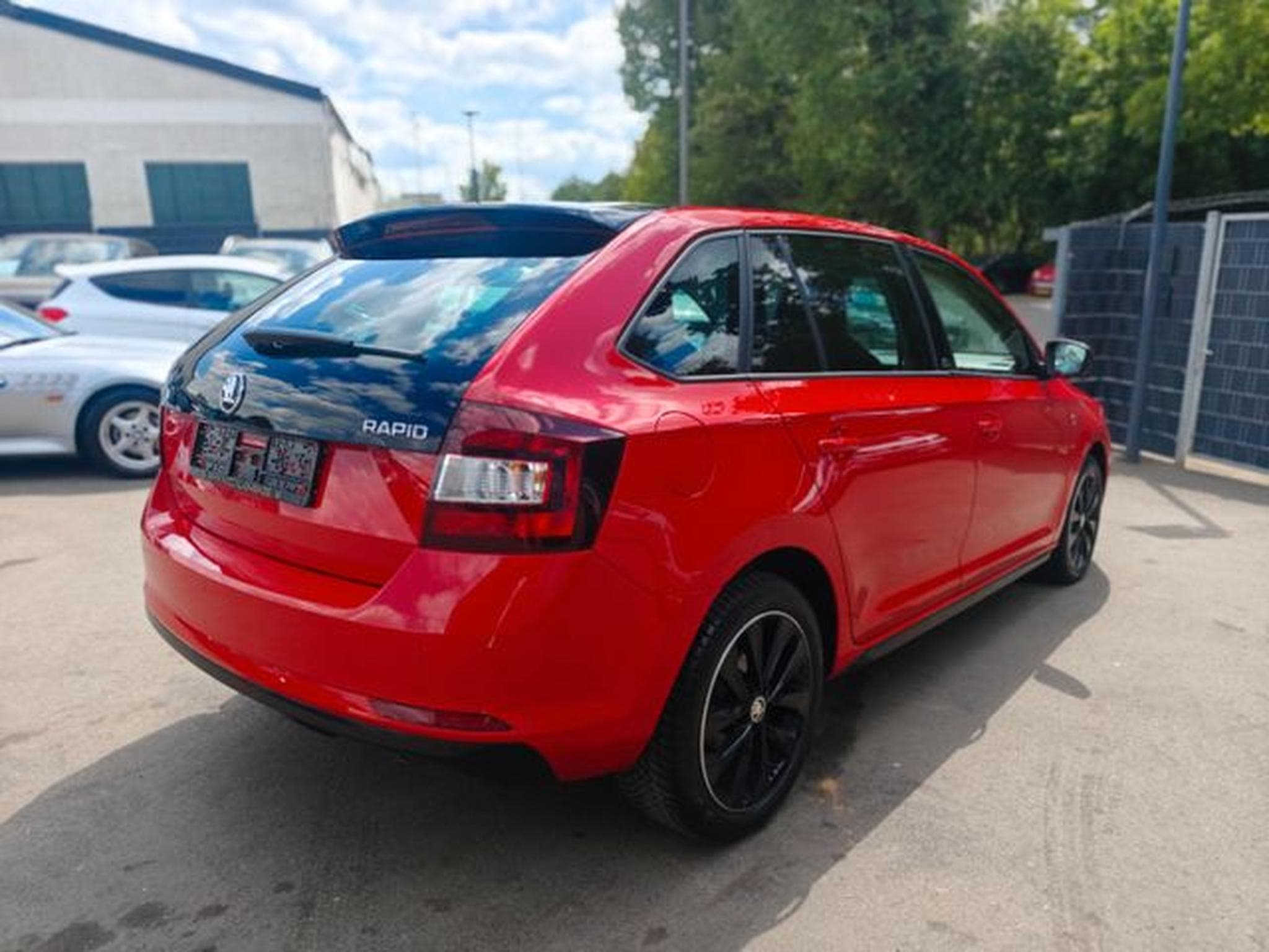 Skoda Rapid RAPID LIM* MONTE CARLO *NAVI*PANO*SHZ*2.HAND (2015) - Photo 6