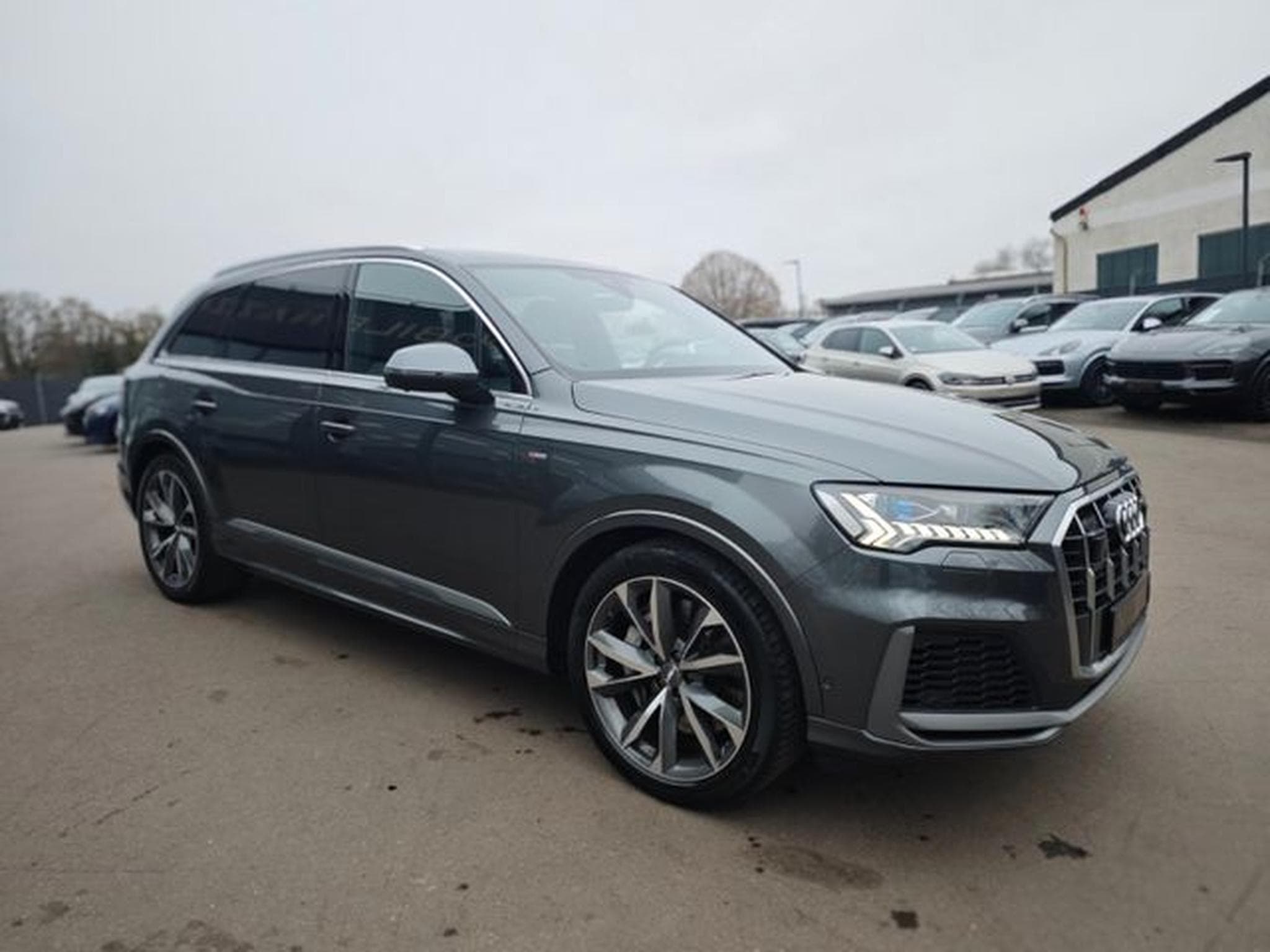 Audi Q7 Q7 55TFSIe QUATTRO 3X S LINE*EL.AHK*MATRIX*LUFT (2020) - Photo 5