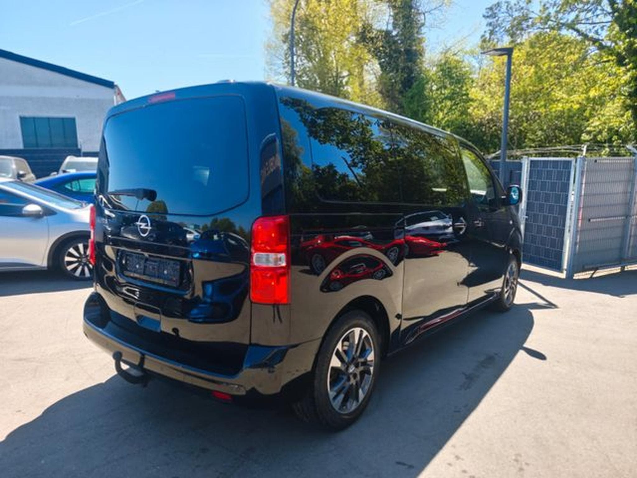 Opel Zafira ZAFIRA LIFE*AUT.*2X ELEKTR. SCHIEBETÜR*MASSAGE* (2020) - Photo 6