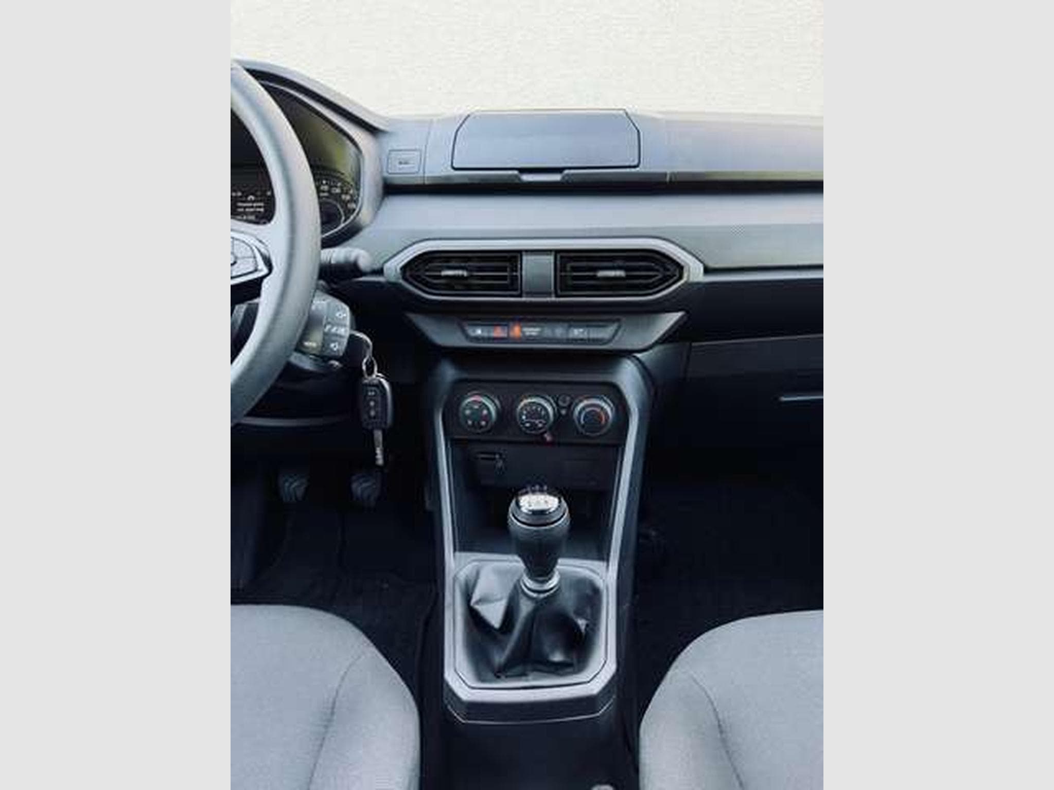 Dacia Sandero Sandero 1.0i SCe Essential (2022) - Photo 10