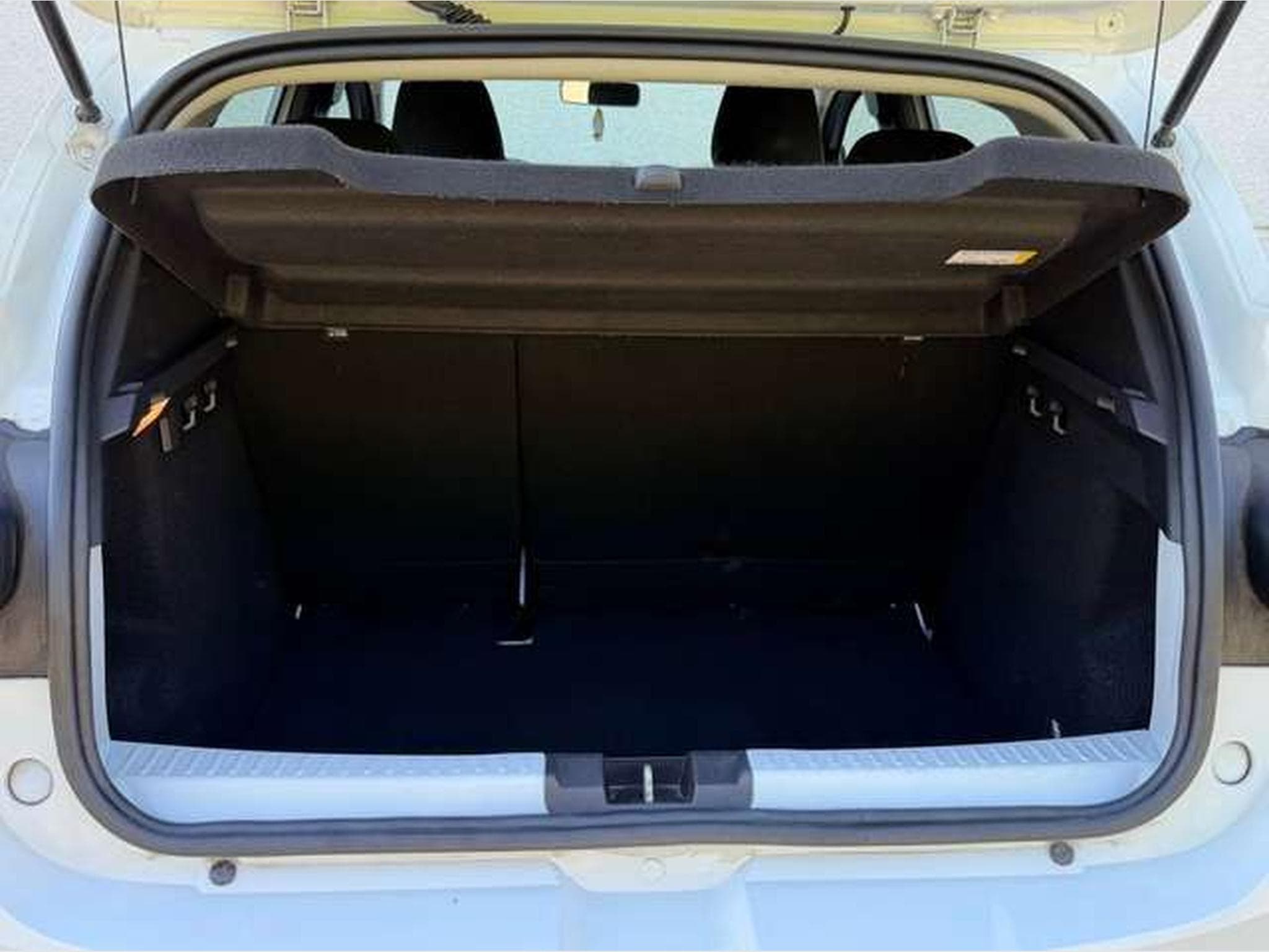 Dacia Sandero Sandero 1.0i SCe Essential (2022) - Photo 14