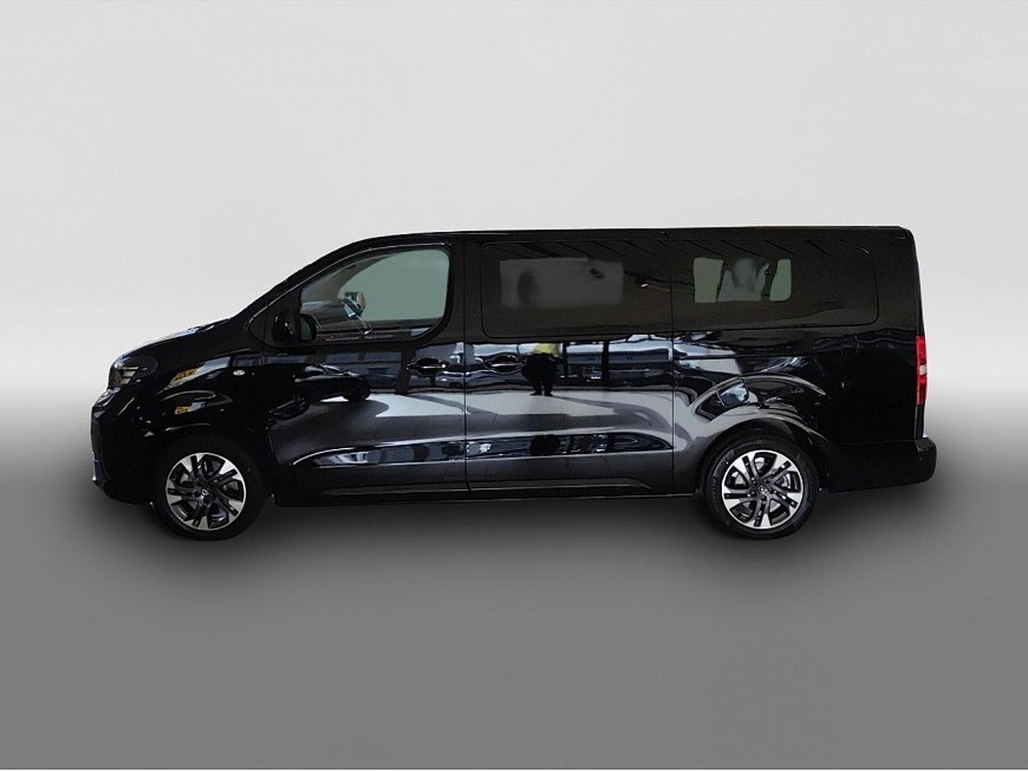Opel Zafira (2026) - Photo 3