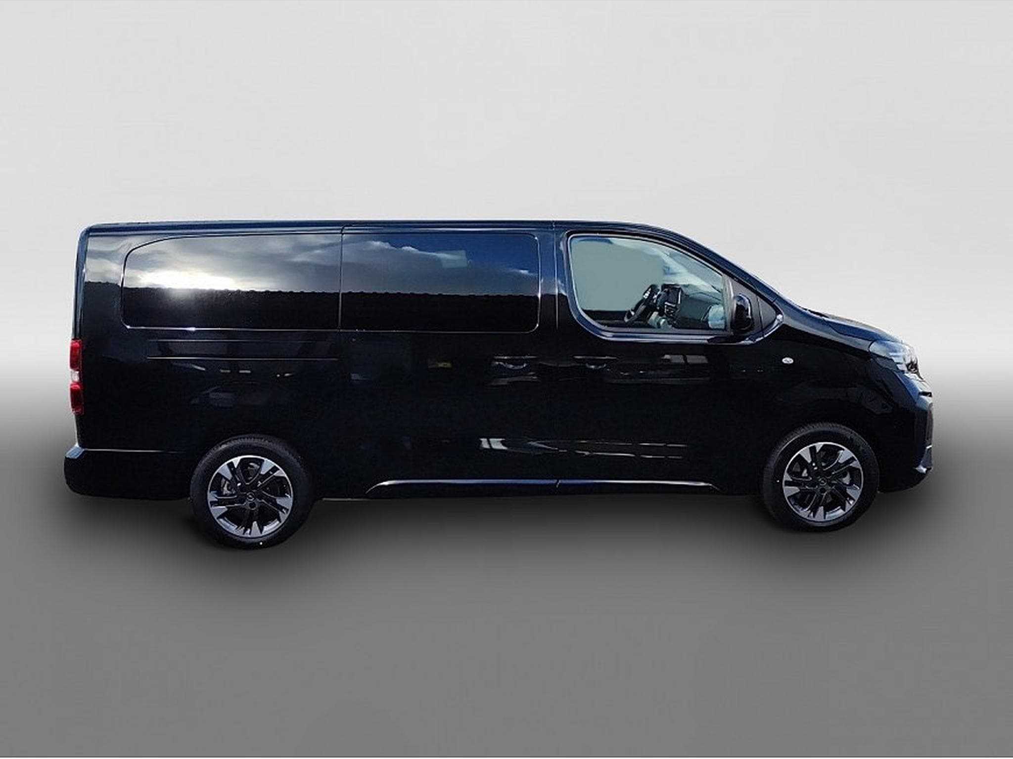 Opel Zafira (2026) - Photo 7