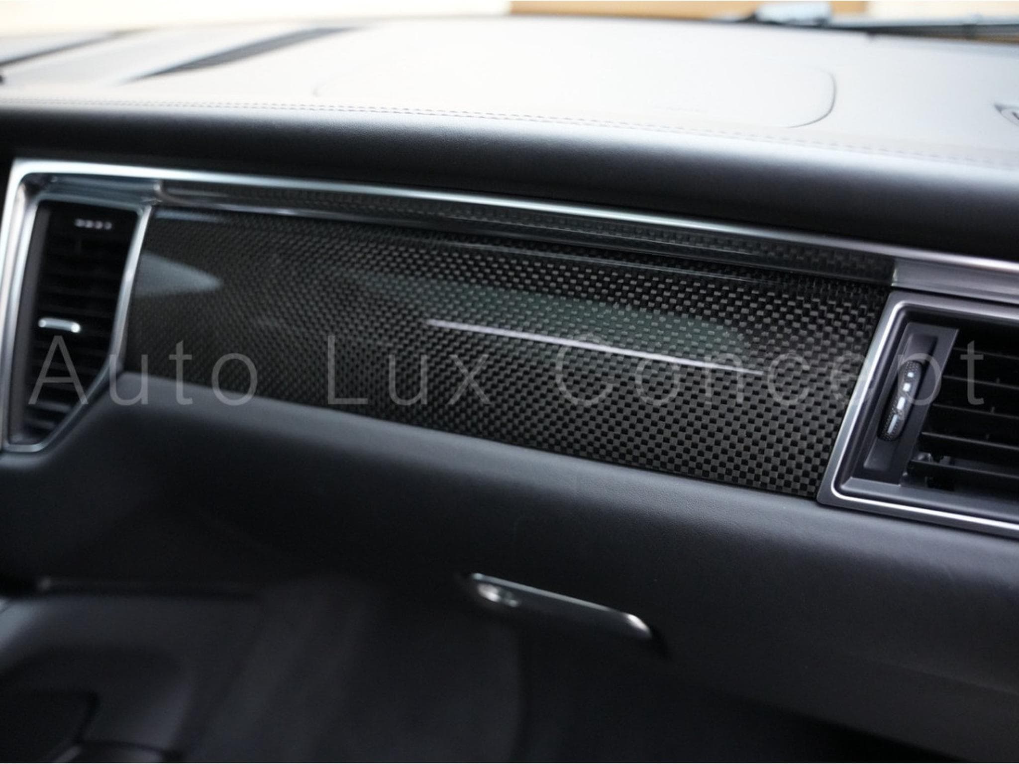 Porsche Macan Turbo (2015) - Photo 19