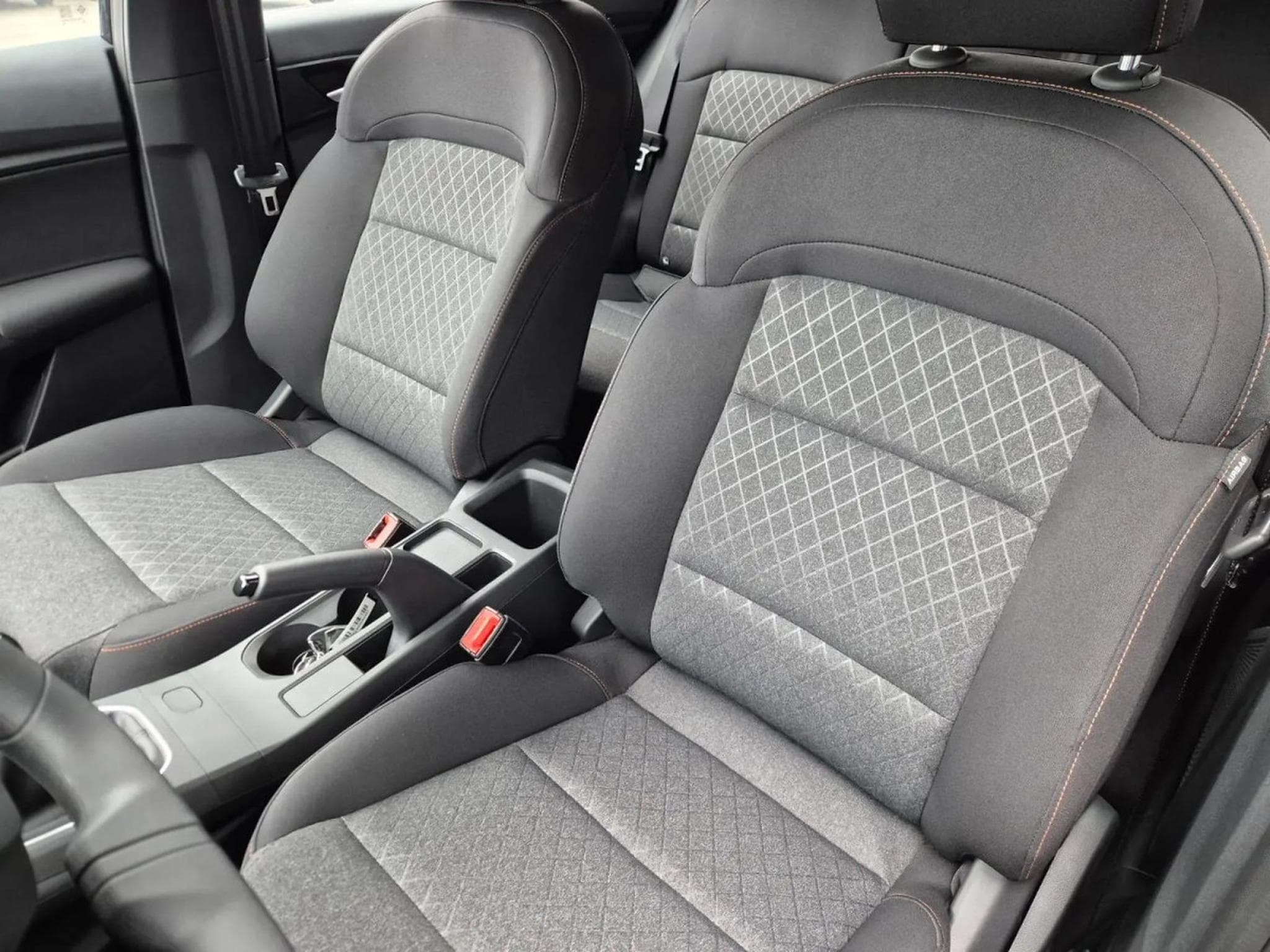 MG MG3 1.5 116 Comfort (2025) - Photo 8