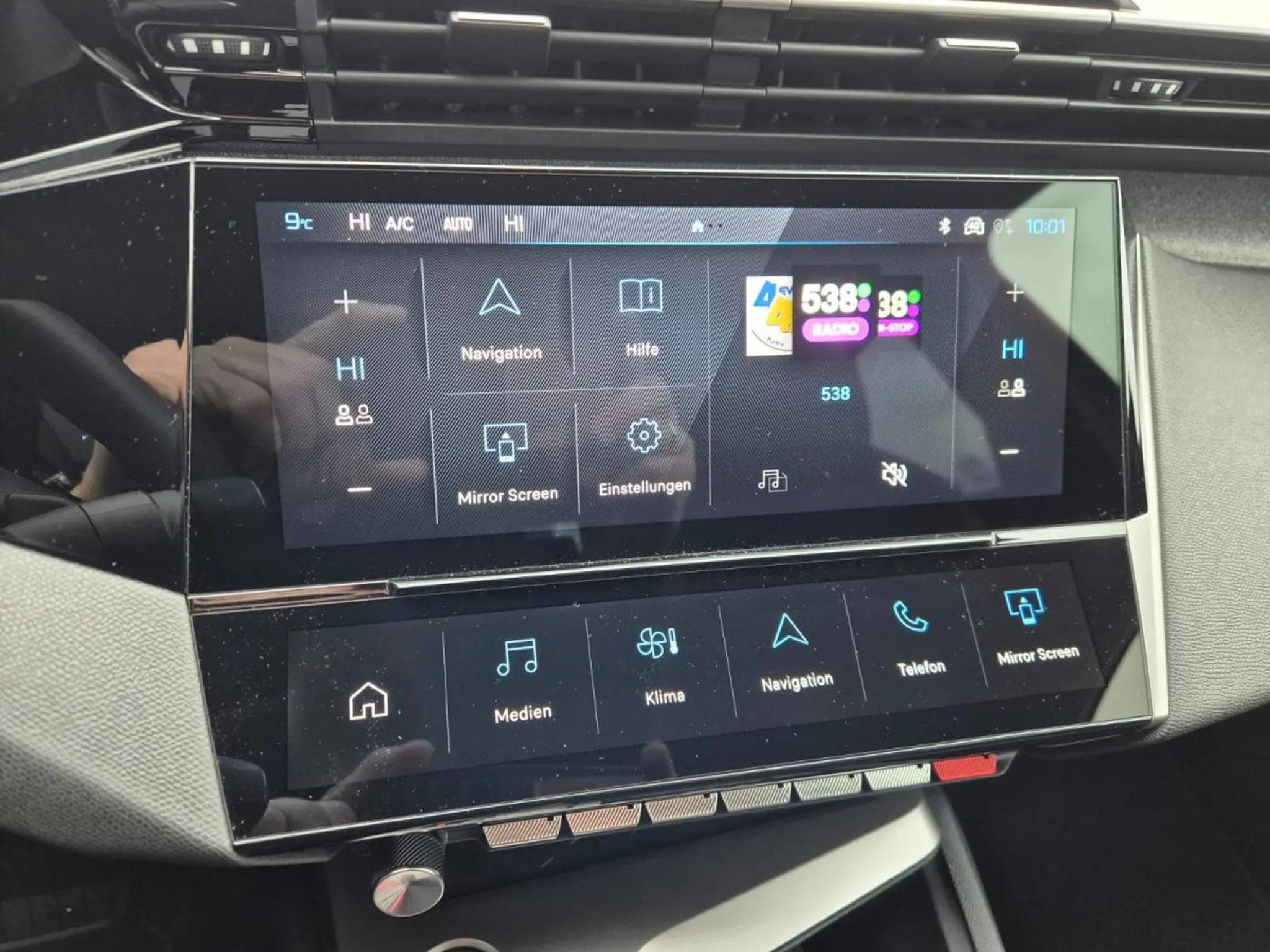 Peugeot 308 1.2 PureTrch 145 EAT8 ALLURE (2026) - Photo 13