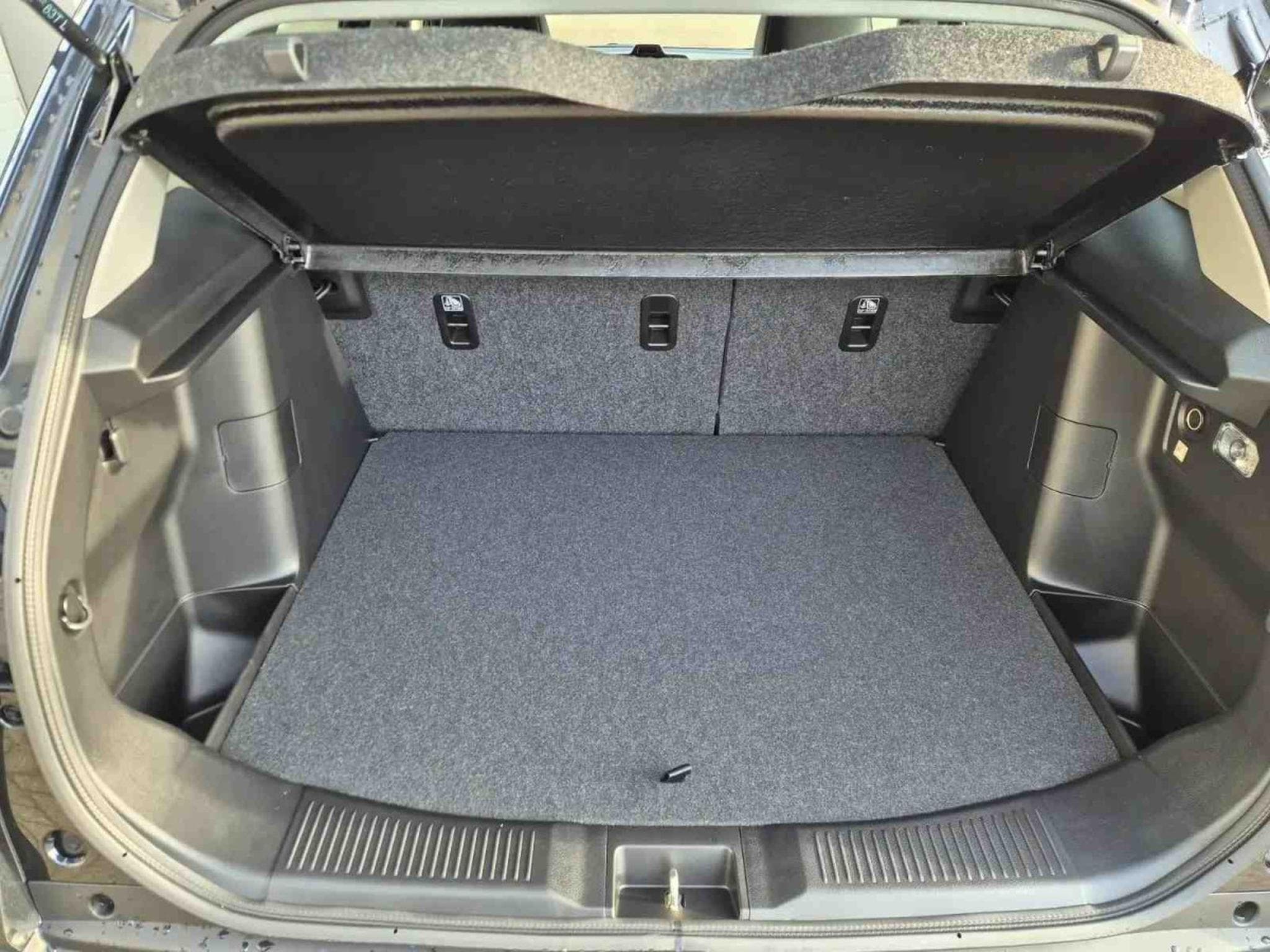 Suzuki S-Cross 1.4 Boosterjet 110 MHEV Comfort Allgrip (2026) - Photo 18