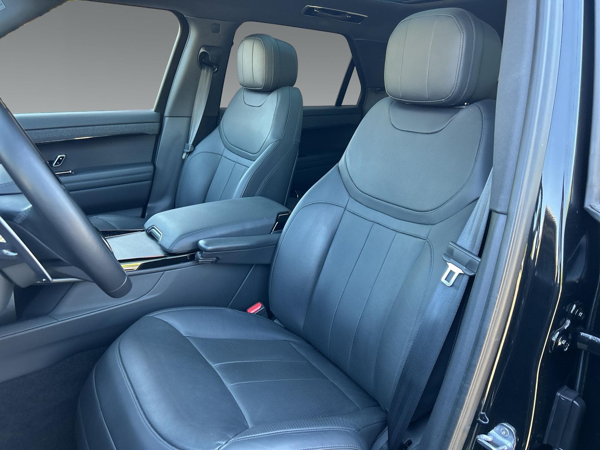 Land-Rover Range Rover Sport P440e Dynamic SE +WinterPaket+Garantie 03.2028 (2023) - Photo 7