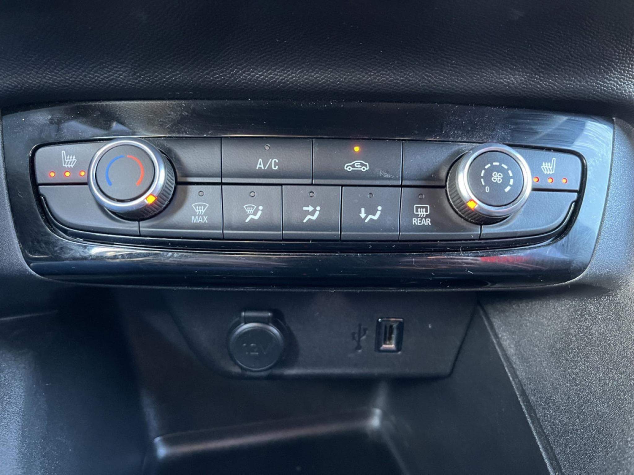 Opel Corsa 1.2 TURBO 130 AUTO GS LINE 5P (2022) - Photo 16