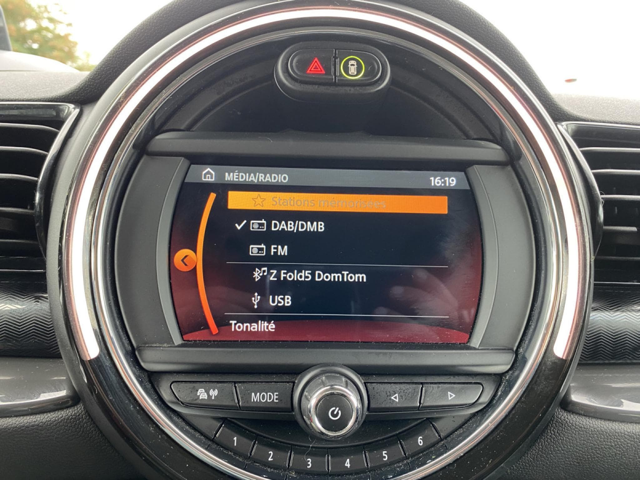 Mini Clubman One D Clubman 1.6d 115cv Navi Head-Up Camera (2020) - Foto 19