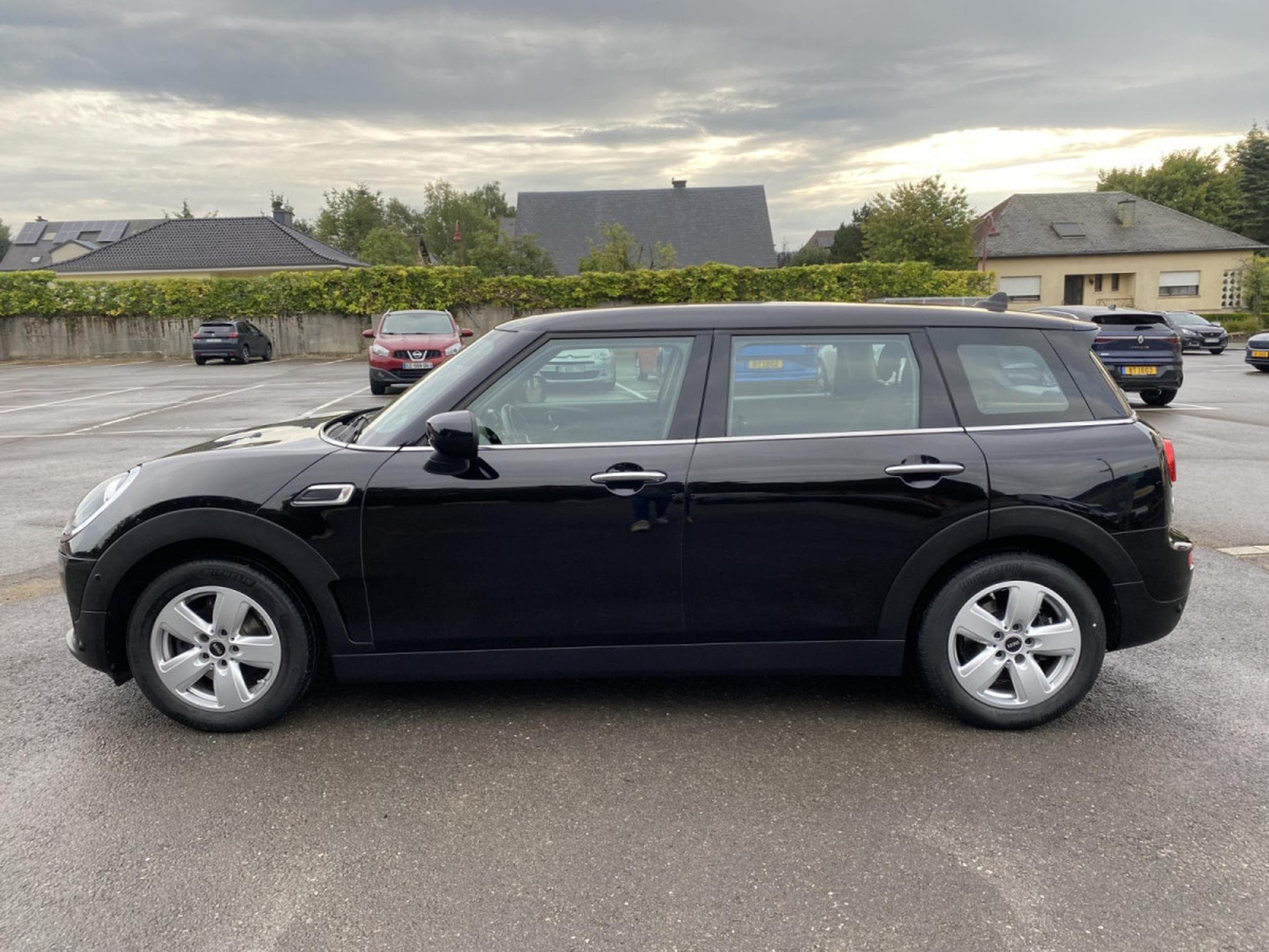 Mini Clubman One D Clubman 1.6d 115cv Navi Head-Up Camera (2020) - Foto 6