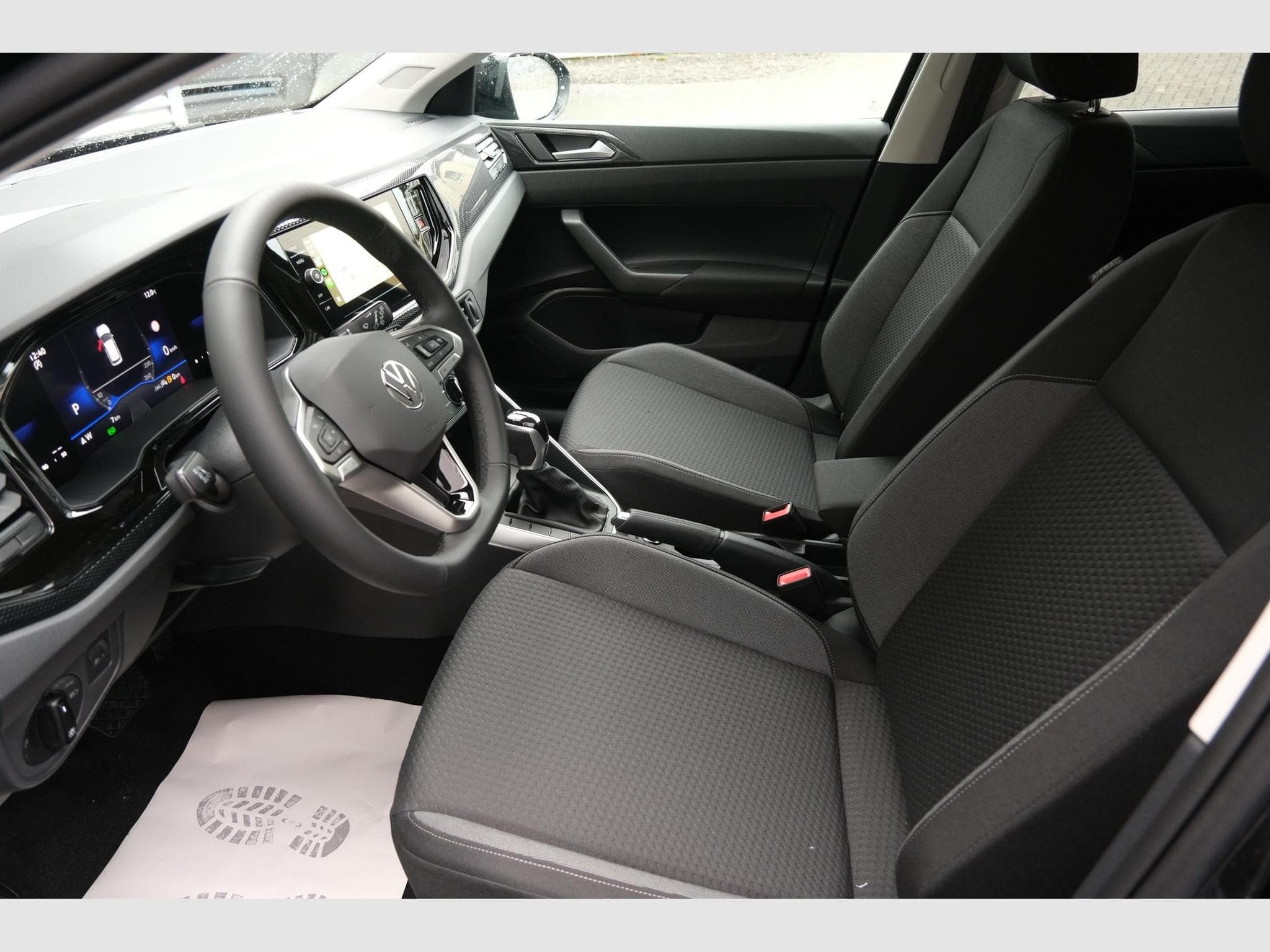 VW Taigo 1.0 TSI DSG (2025) - Photo 13