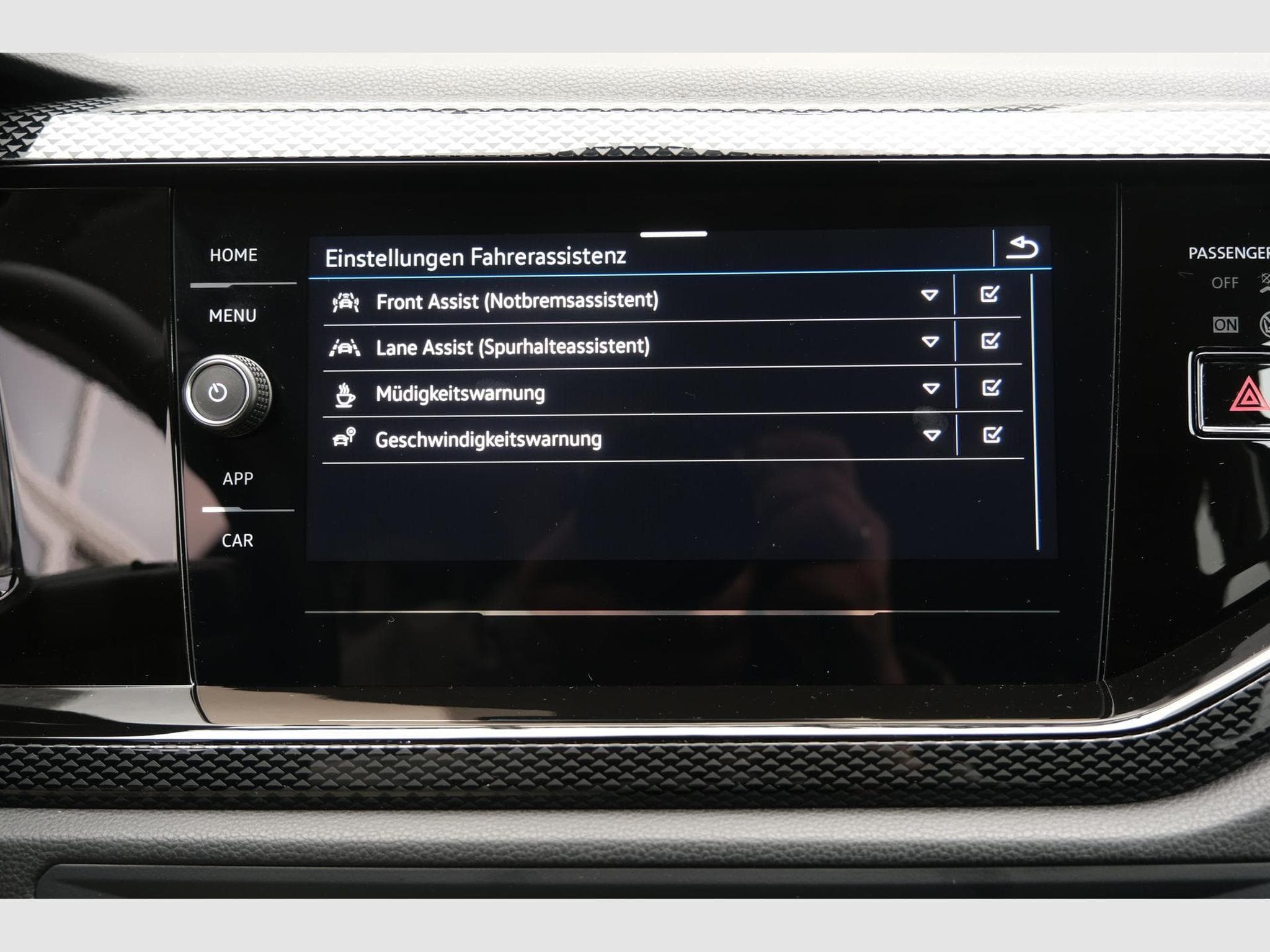 VW Taigo 1.0 TSI DSG (2025) - Photo 14