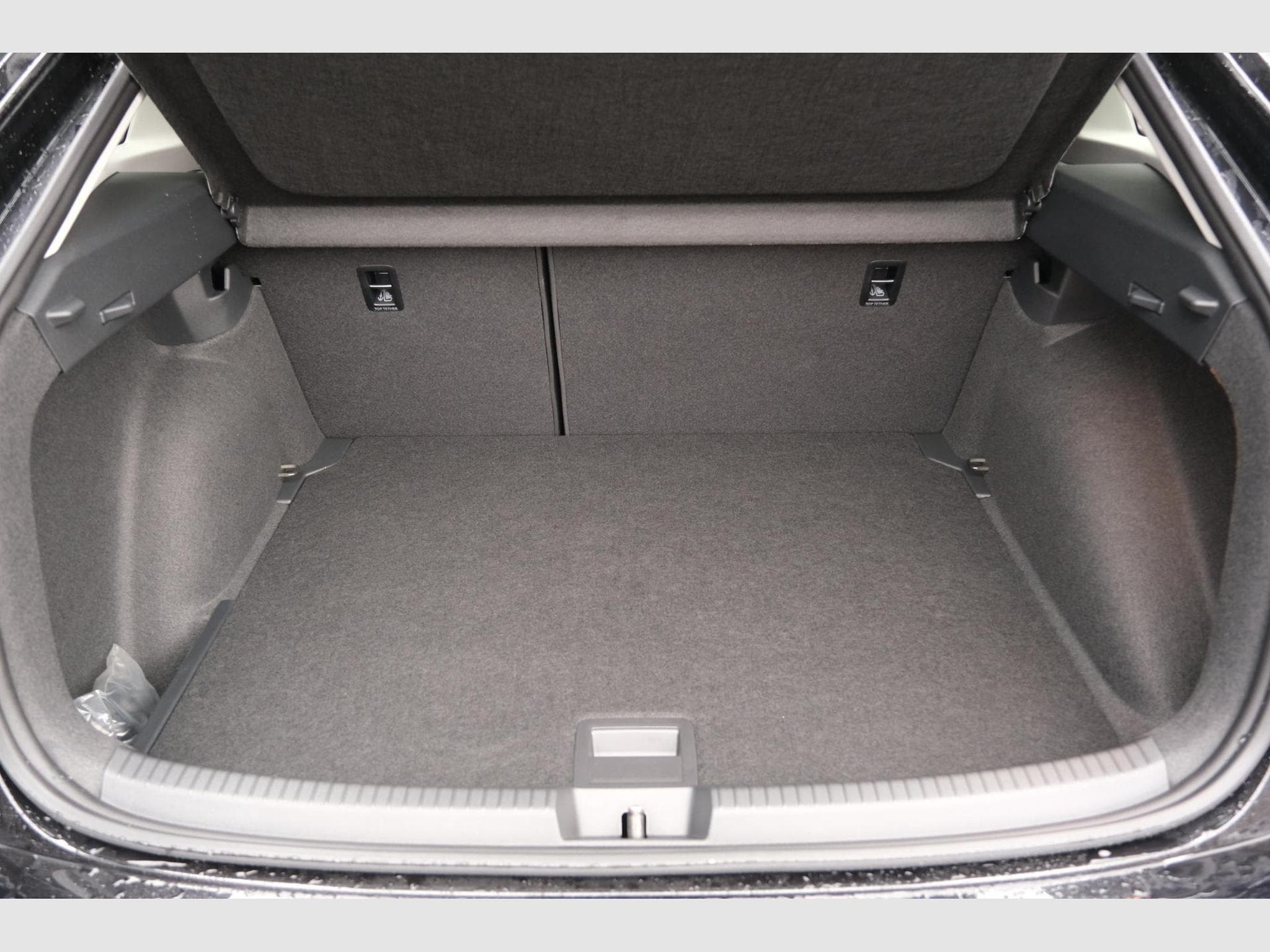 VW Taigo 1.0 TSI DSG (2025) - Photo 23