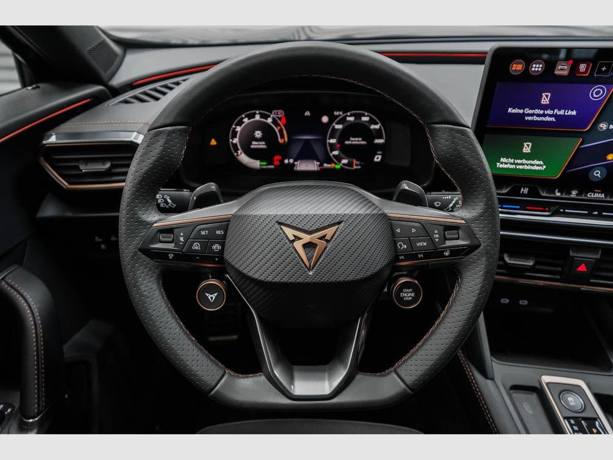 Cupra Formentor 1,5 eTSI DSG (2026) - Photo 9