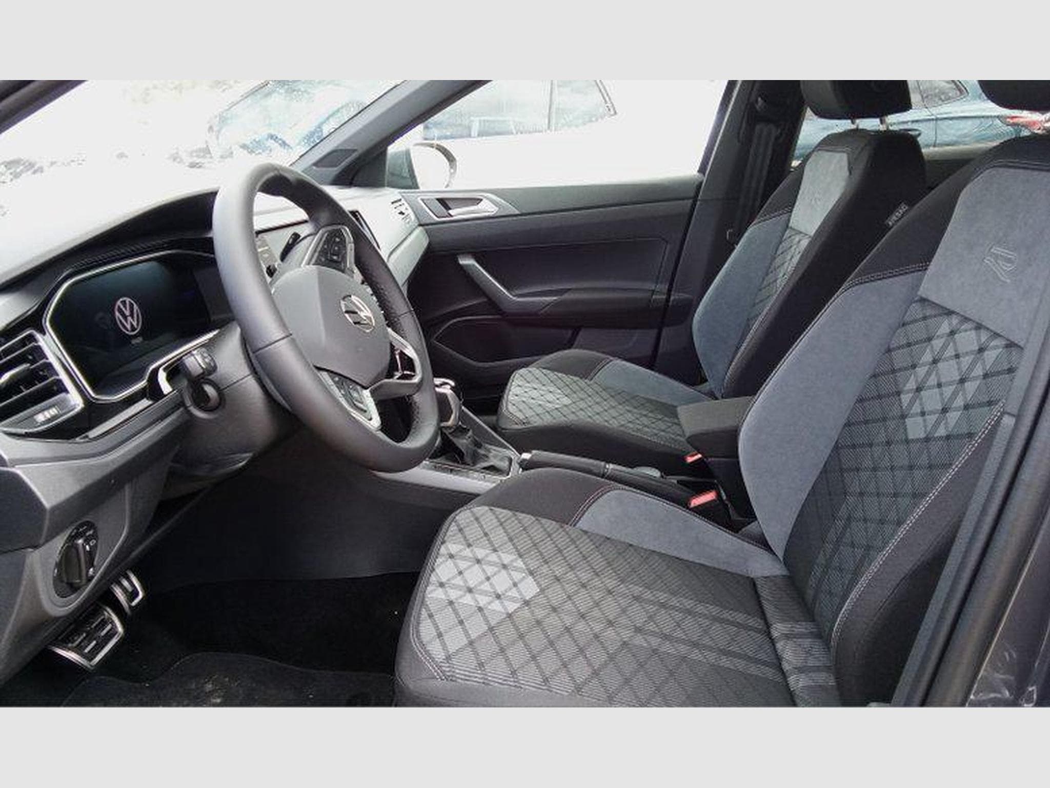 VW Taigo R-Line Limited 1.5 TSI 7-Gang-DSG (2026) - Photo 5