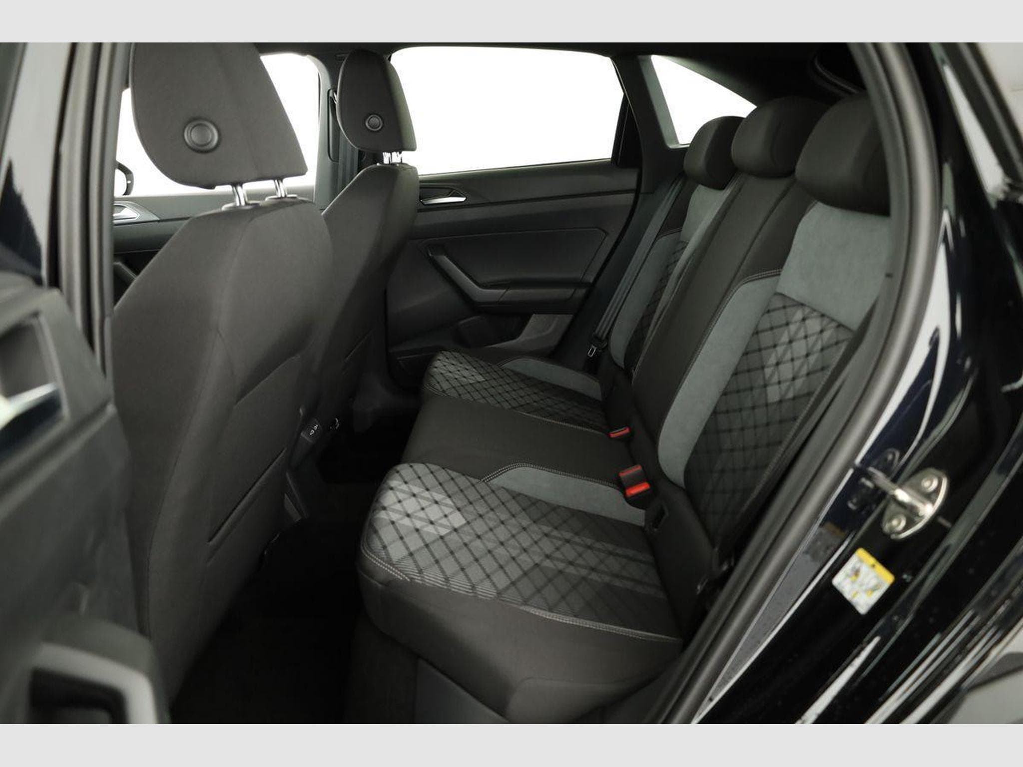 VW Taigo R-Line (2026) - Photo 10