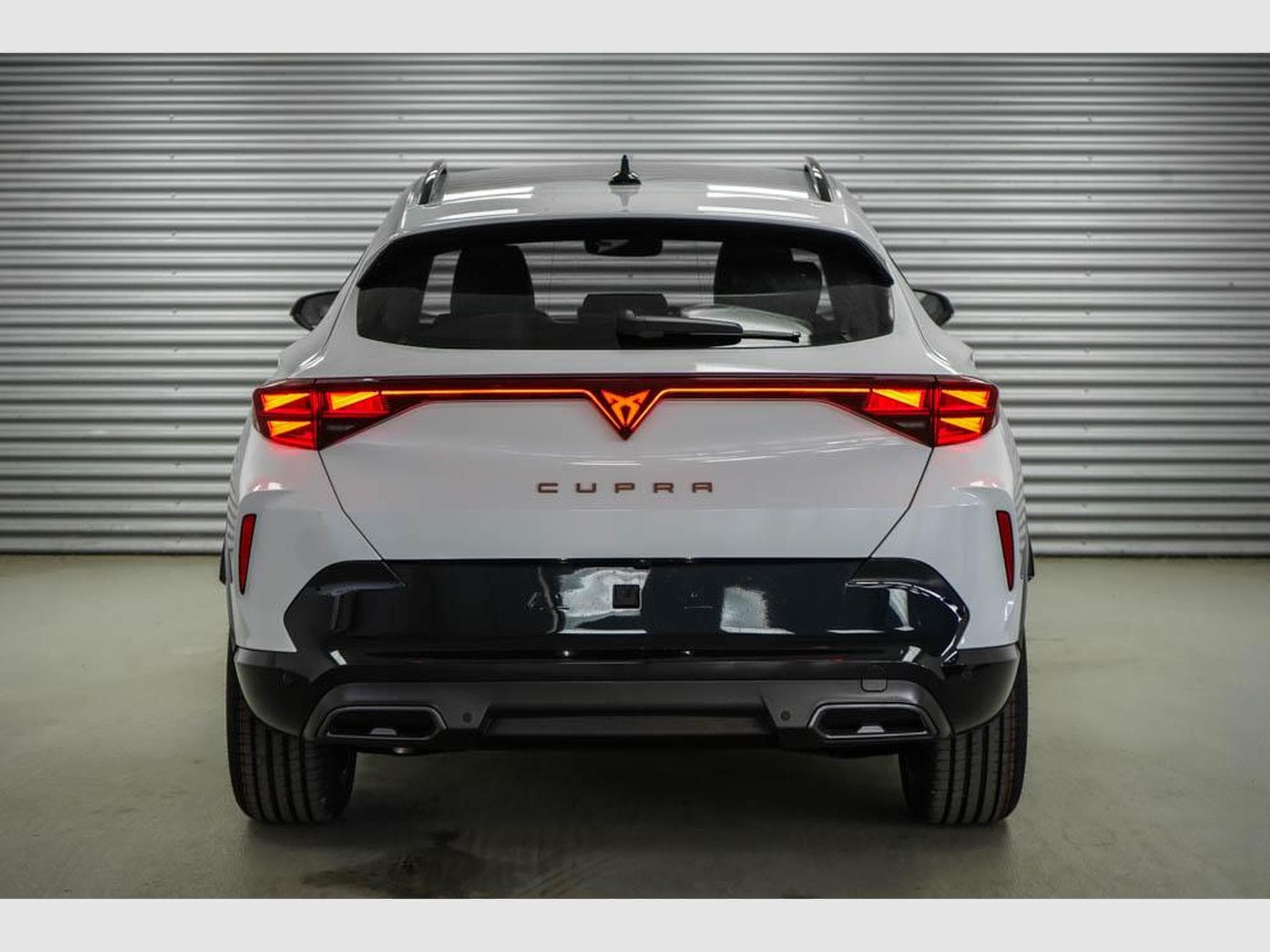 Cupra Formentor 1,5 eTSI DSG (2026) - Foto 4