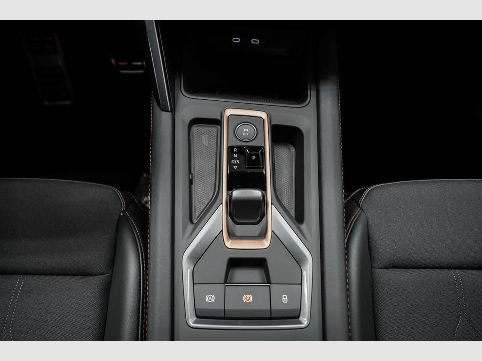 Cupra Formentor 1,5 eTSI DSG (2026) - Foto 12