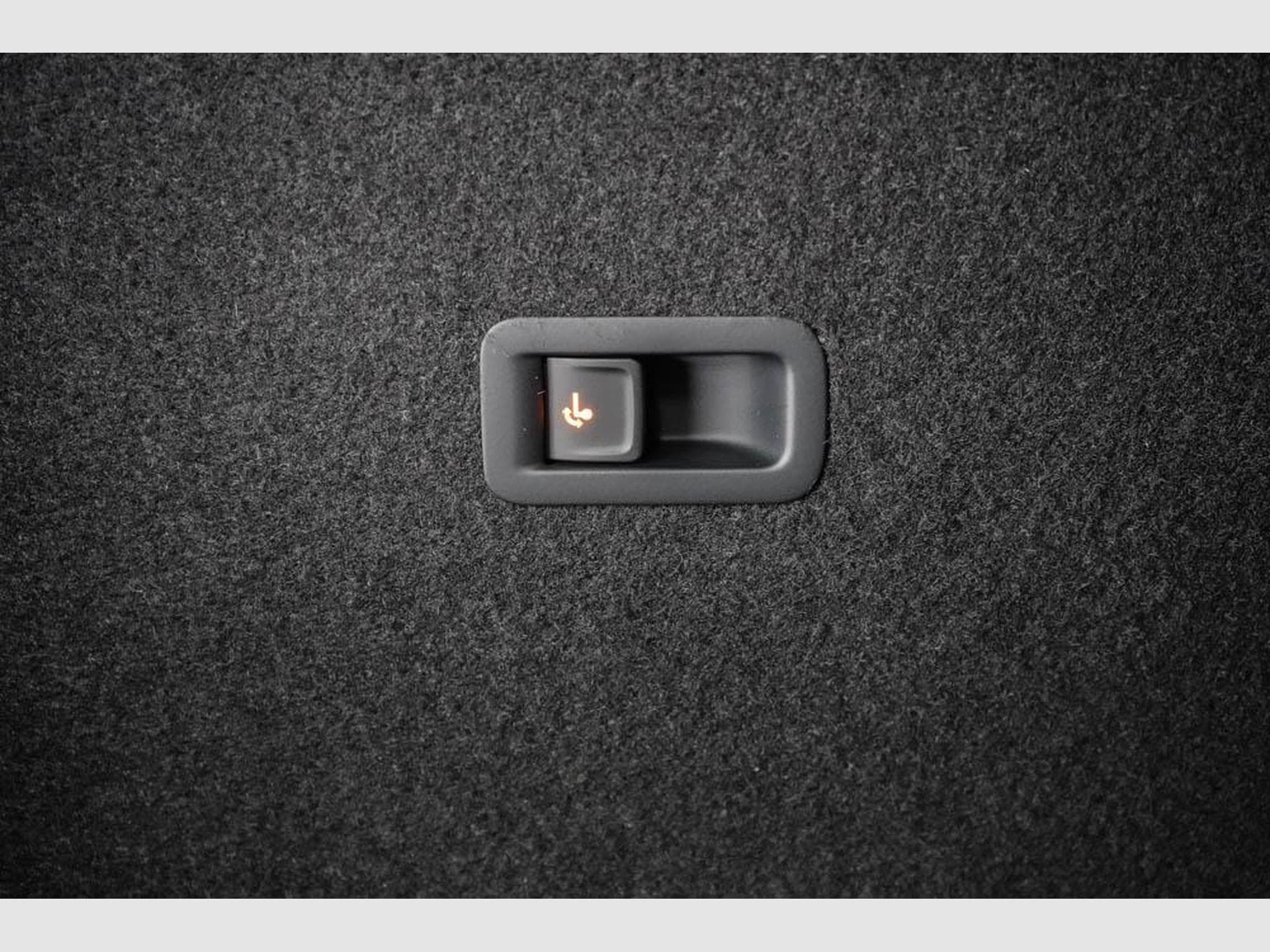 Cupra Formentor 1,5 eTSI DSG (2026) - Foto 19