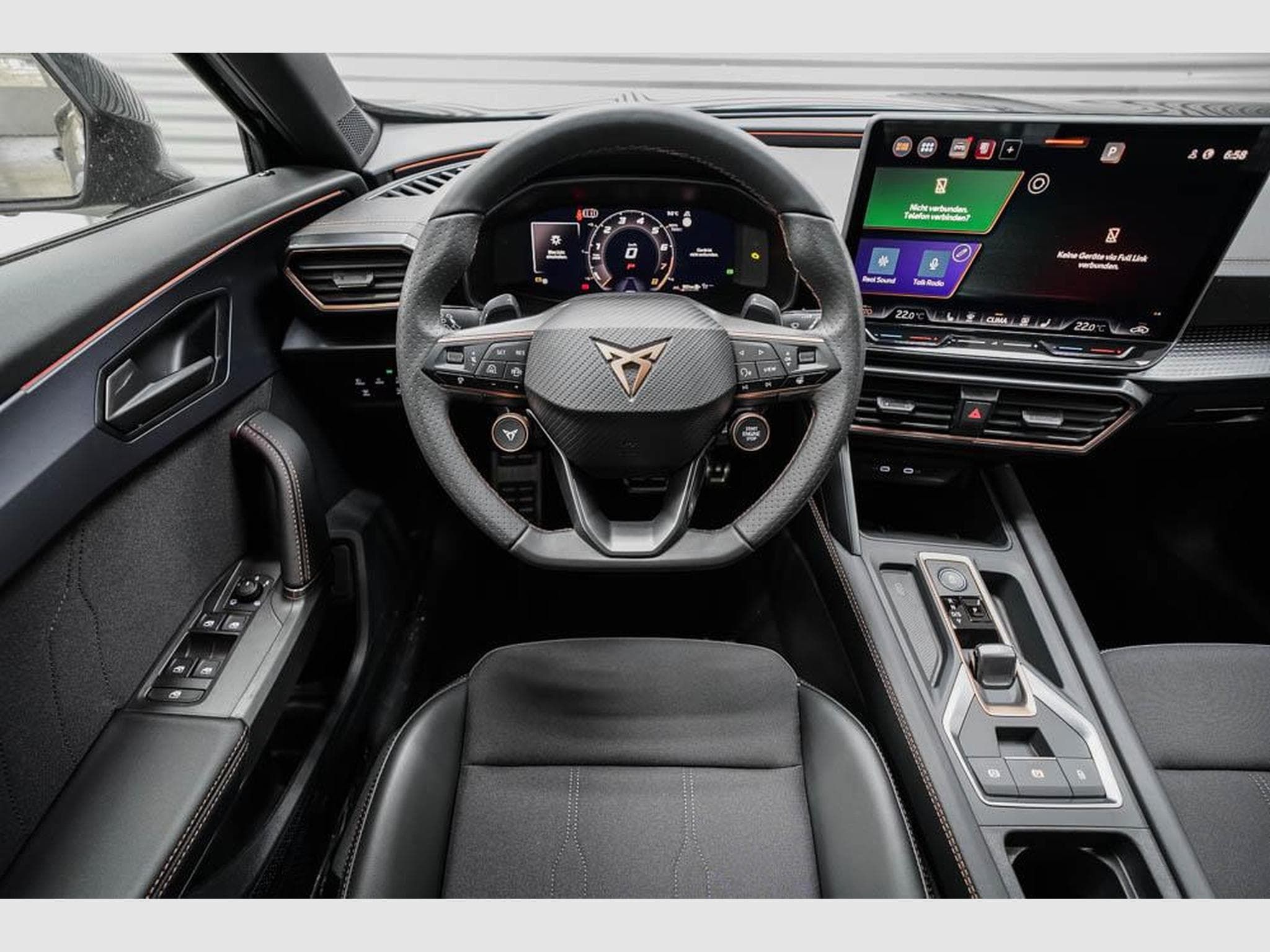 Cupra Formentor 1,5 eTSI DSG (2026) - Foto 8