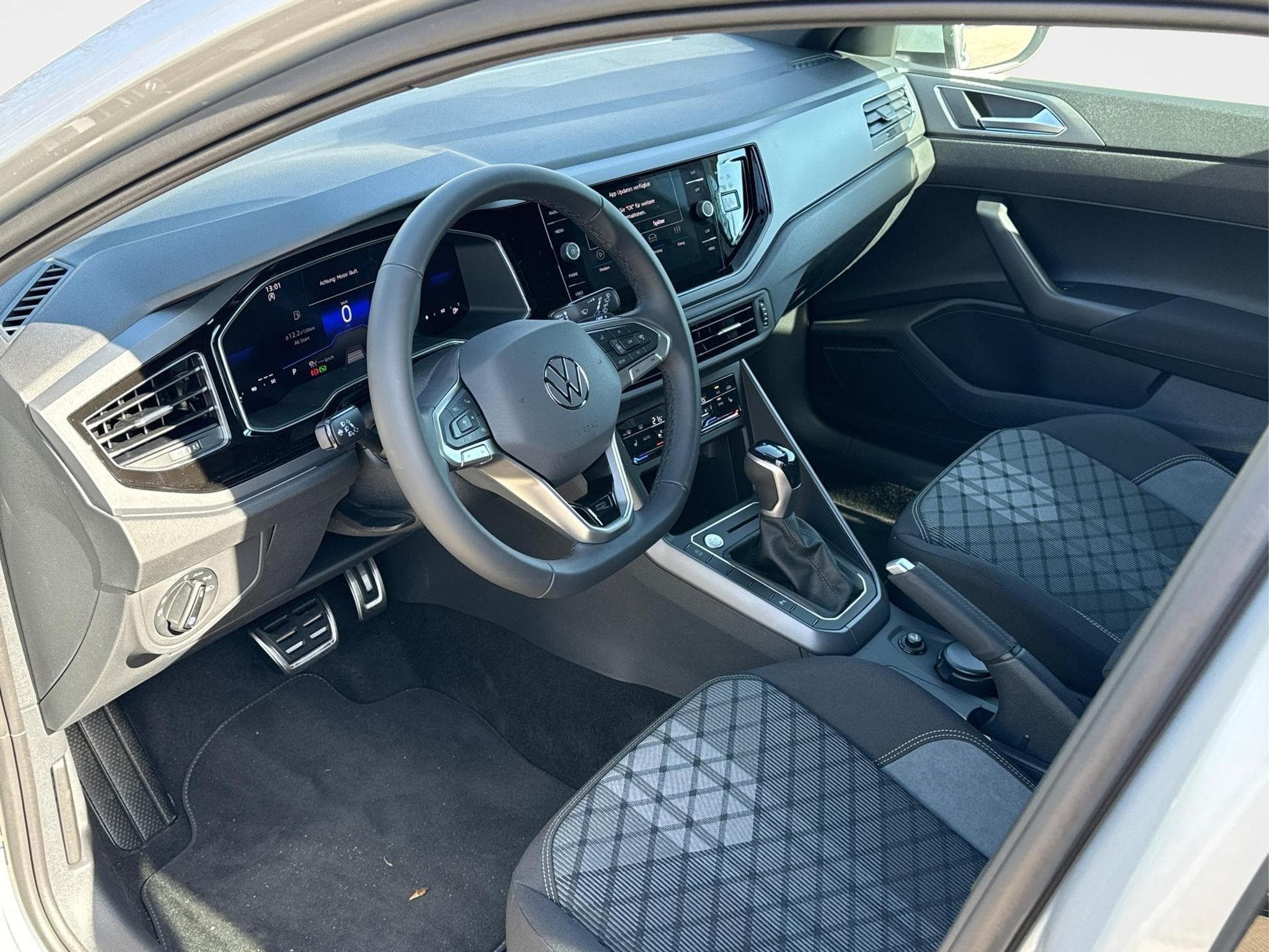 VW Taigo R-Line Limited (2026) - Foto 9