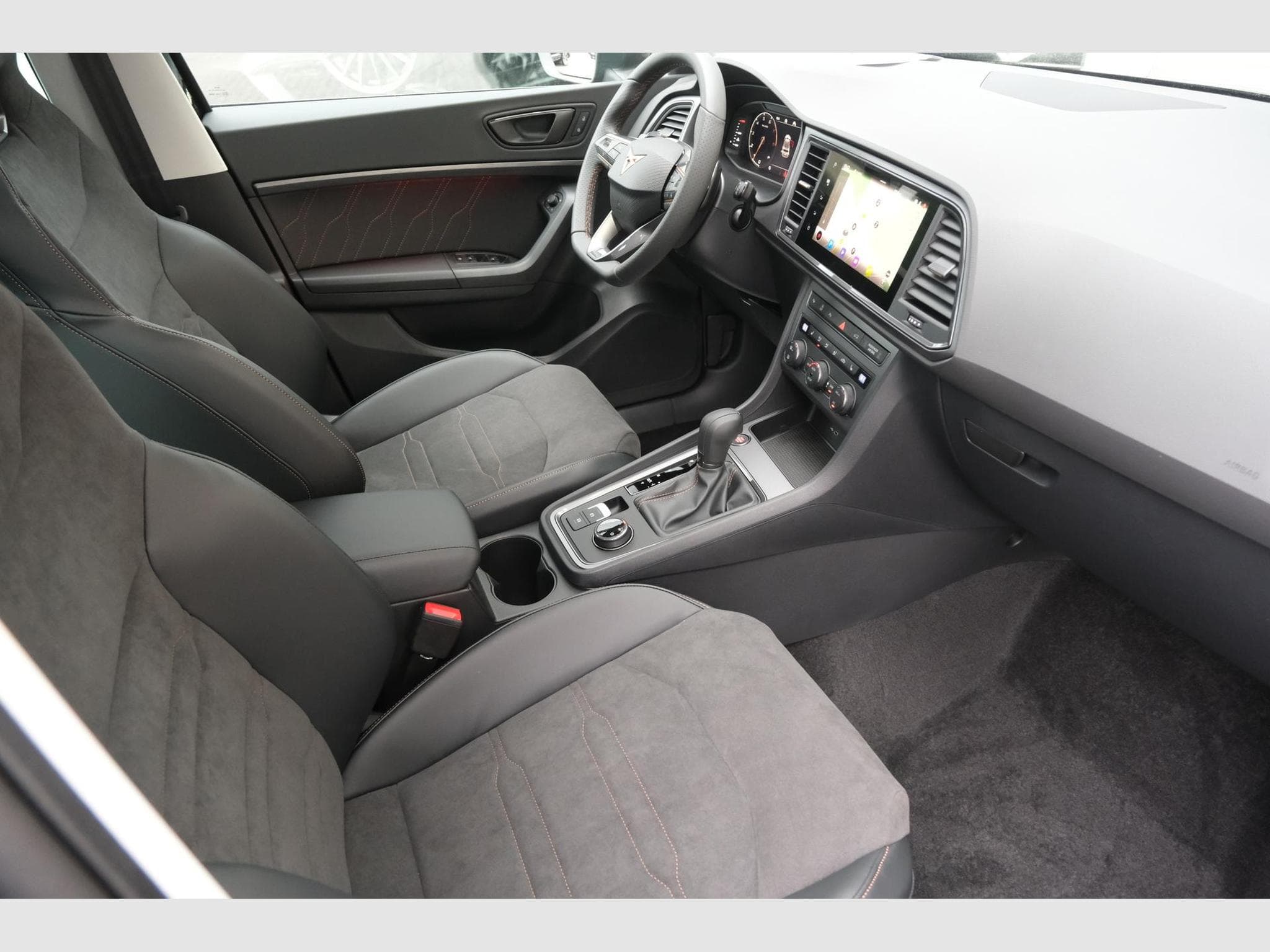 Cupra Ateca 1.5 TSI DSG (2026) - Foto 22