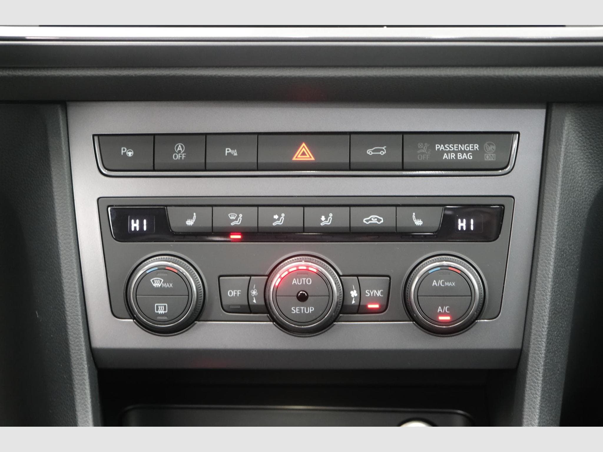 Cupra Ateca 1.5 TSI DSG (2026) - Foto 25