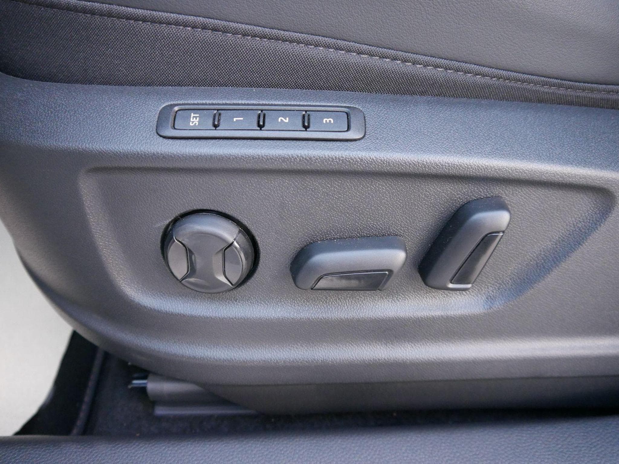 Cupra Ateca 2,0 TSI DSG (2025) - Foto 10