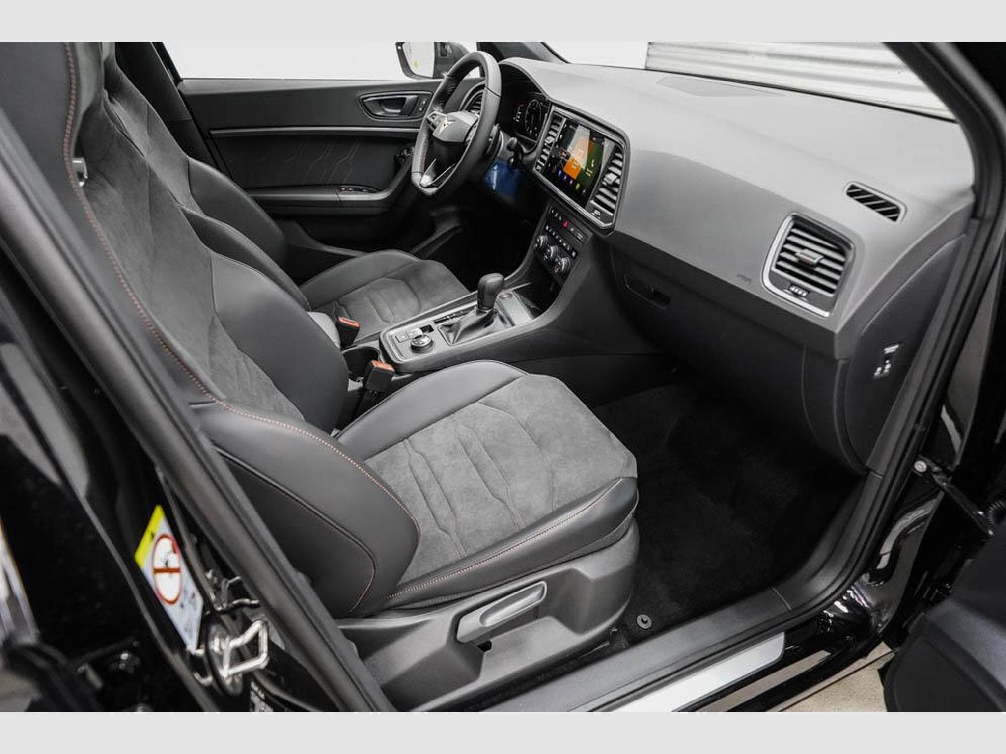 Cupra Ateca 2,0 TSI DSG (2025) - Photo 20