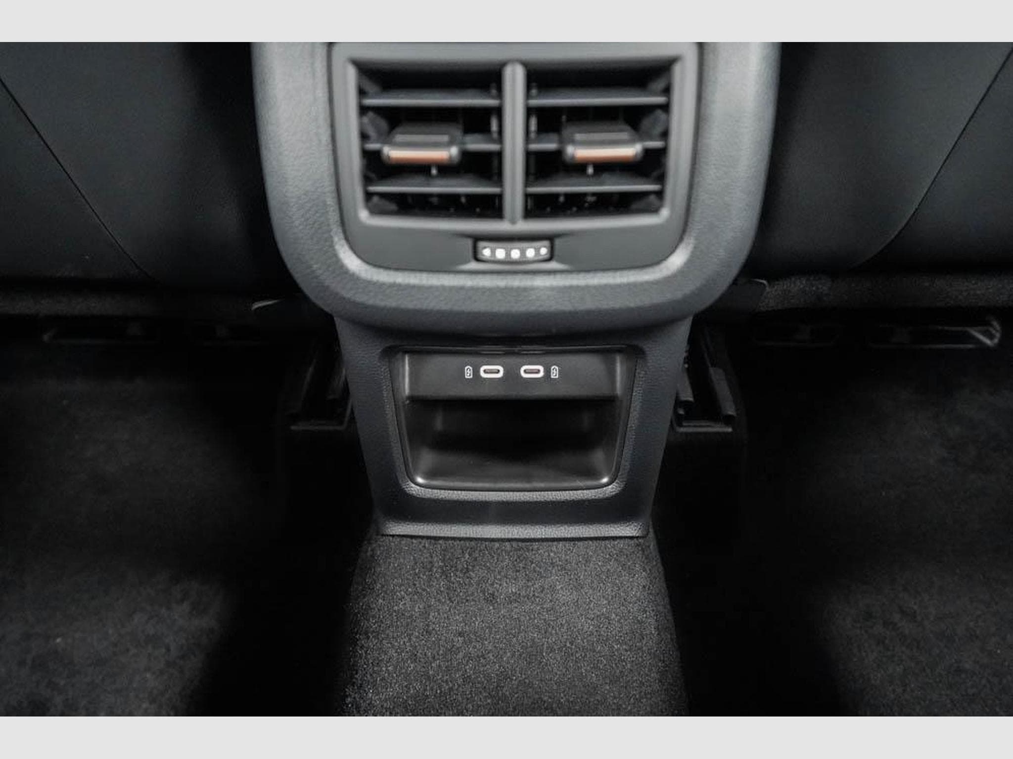 Cupra Ateca 2,0 TSI DSG (2025) - Photo 16