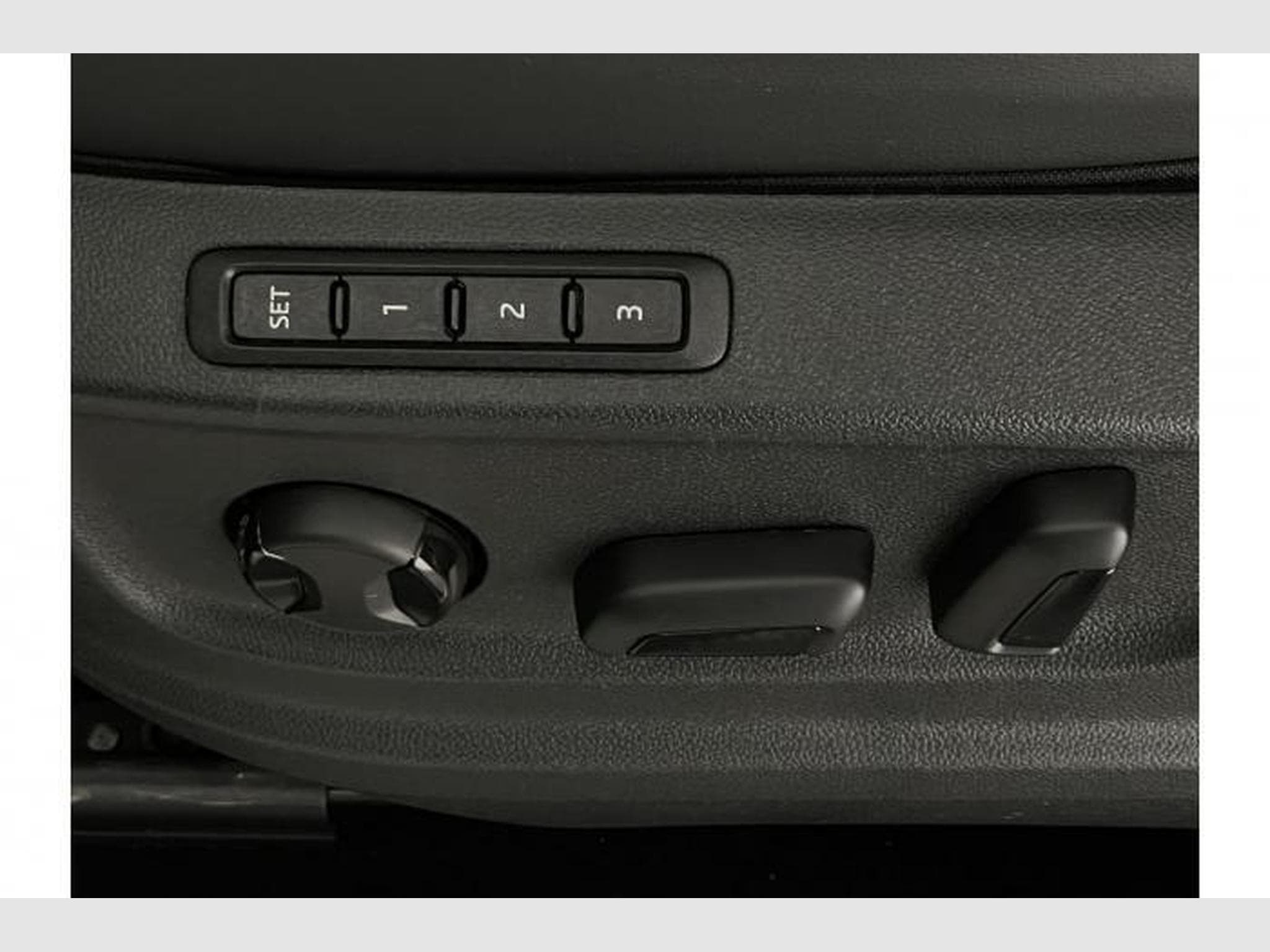 Cupra Ateca 1.5 TSI 110kW (2026) - Photo 25