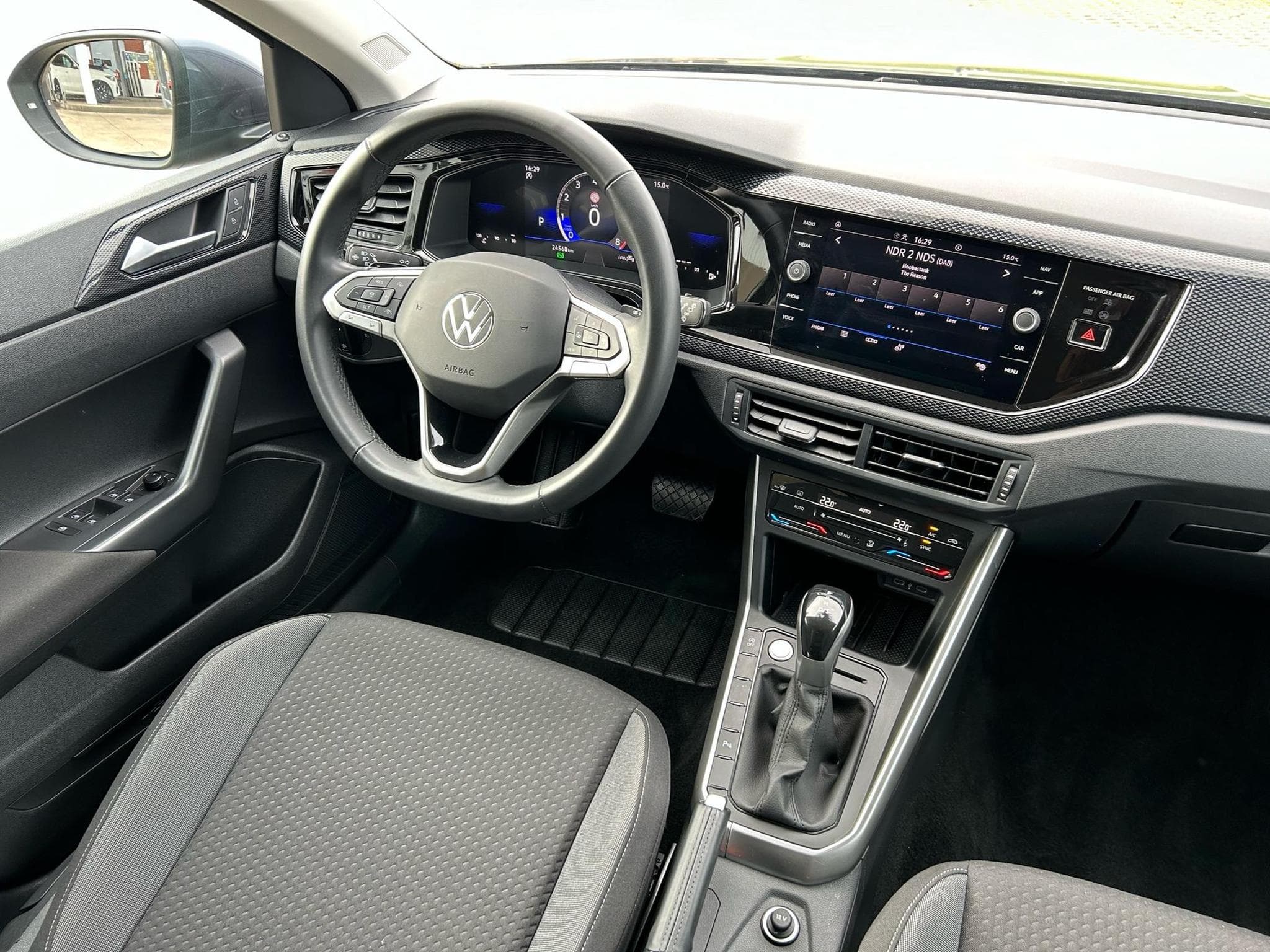 VW Taigo LIFE (2025) - Photo 6
