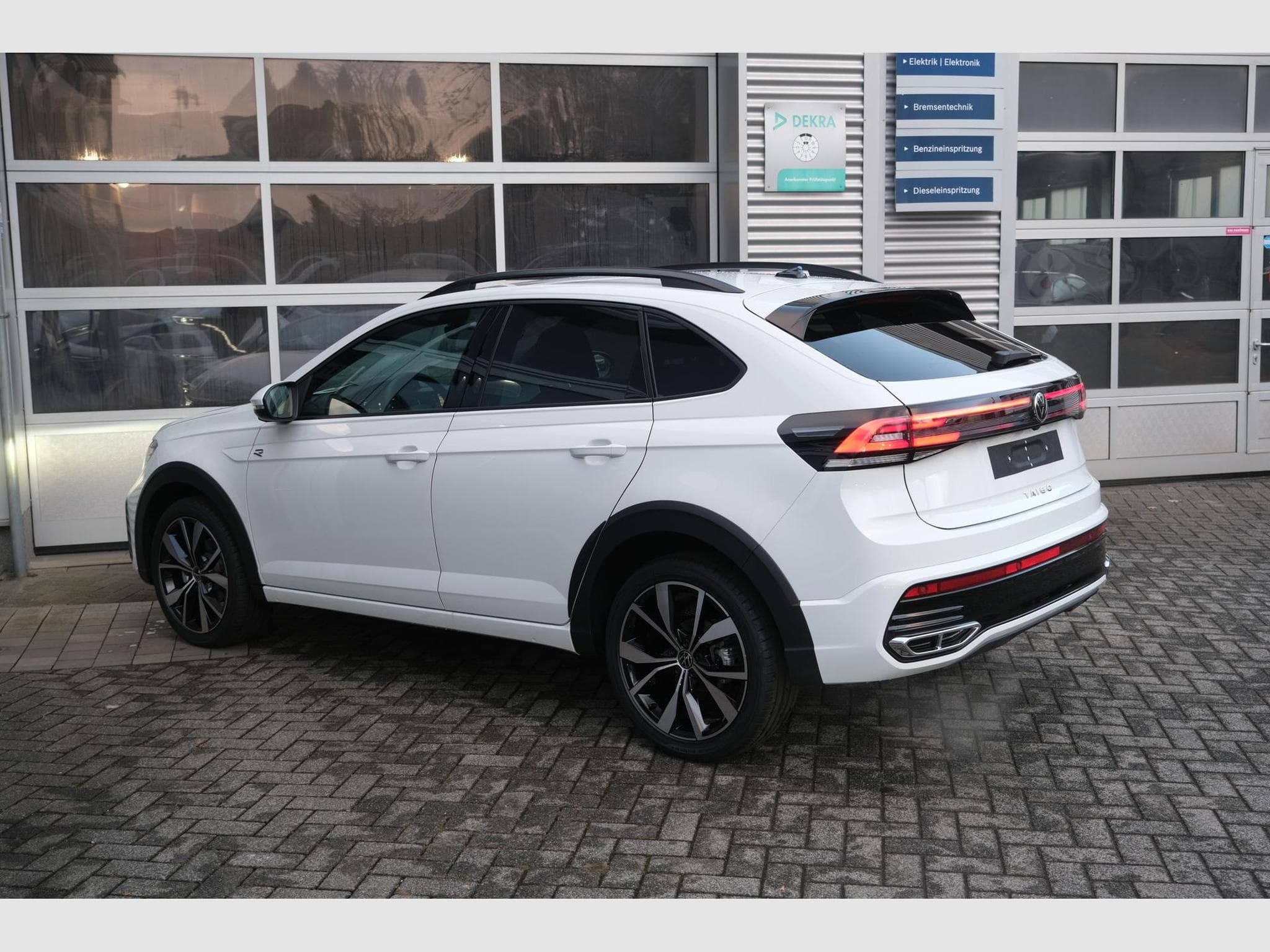 VW Taigo 1.0 TSI DSG (2026) - Photo 20