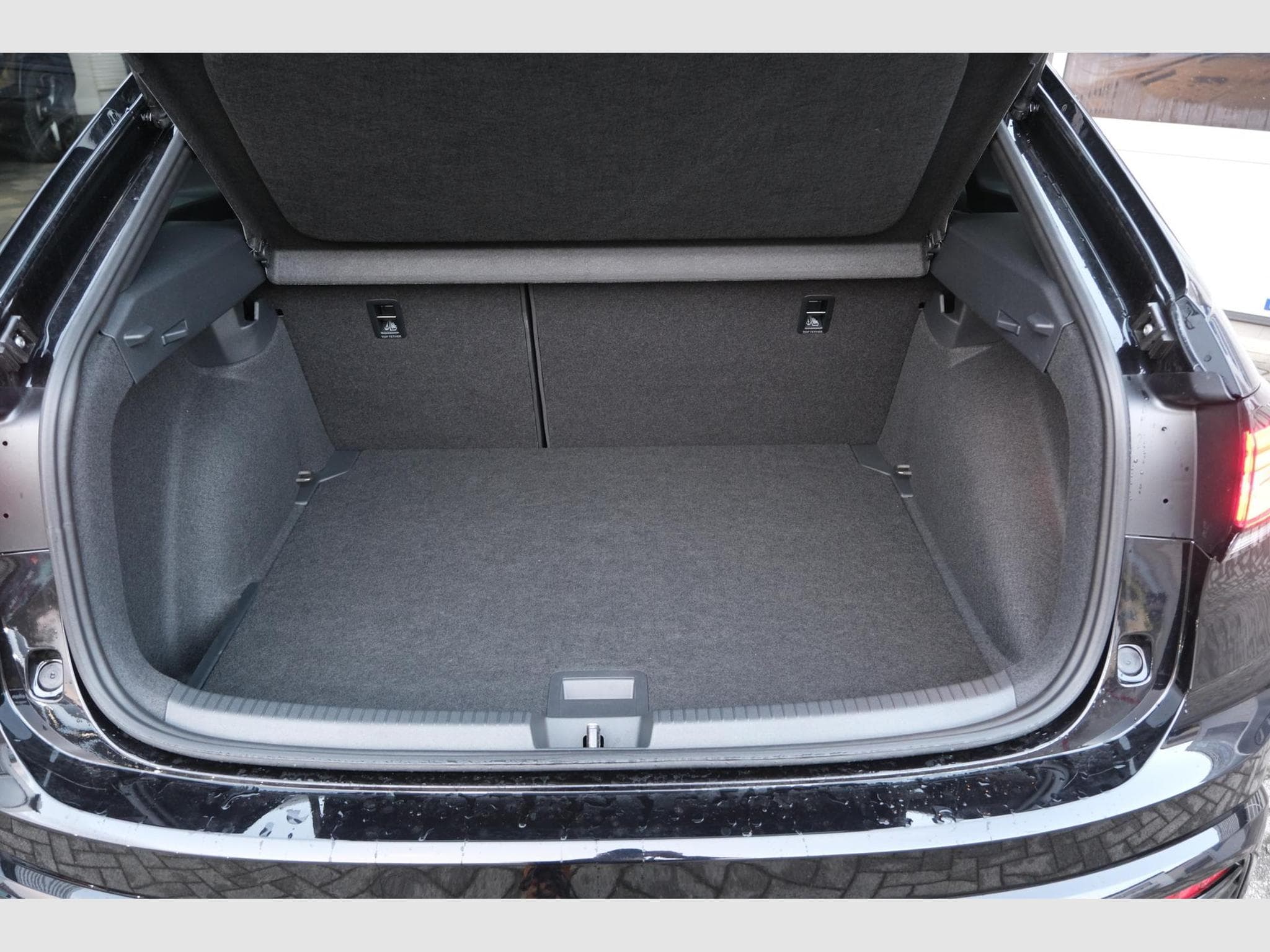 VW Taigo 1.5 TSI DSG (2026) - Photo 25