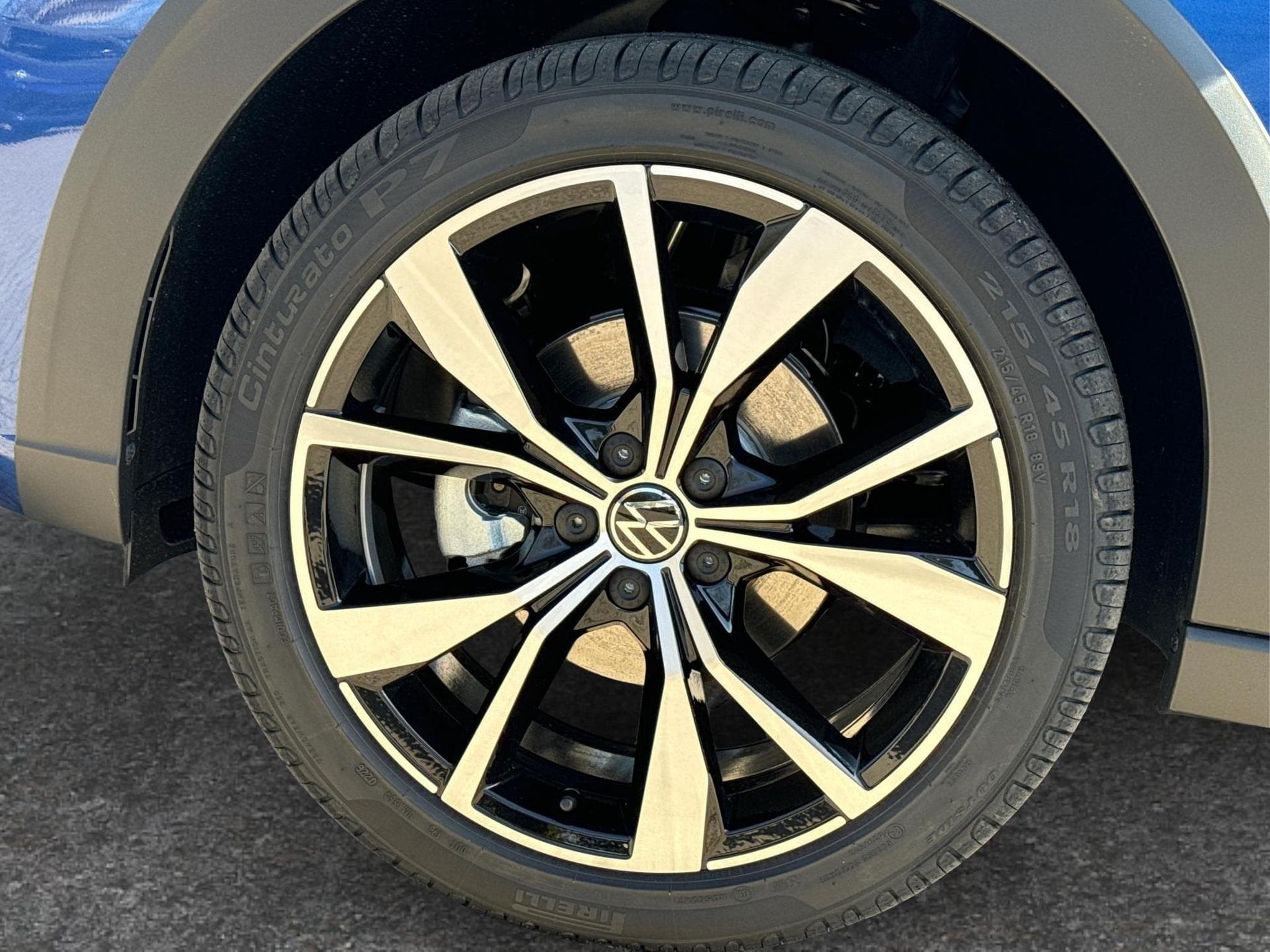 VW Taigo R-Line Limited (2026) - Photo 12