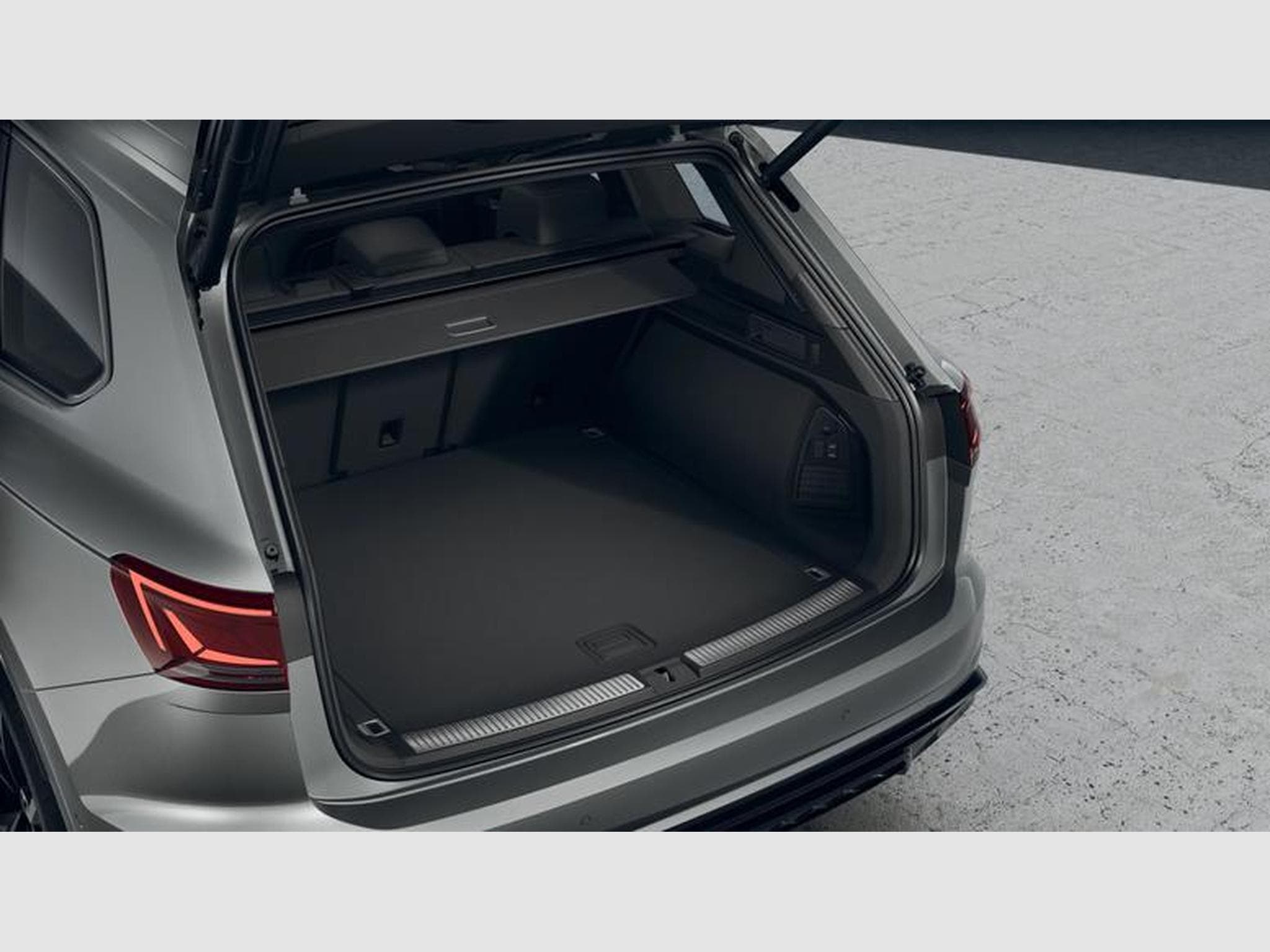 VW Touareg R-Line 3.0 TDI 8-Gang-Automatik 4MOTION (2025) - Photo 5