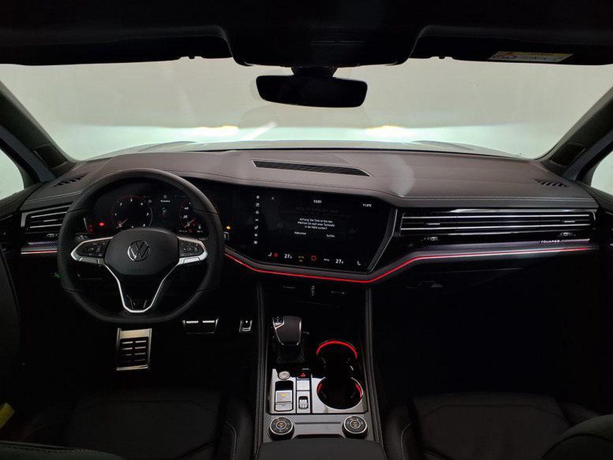VW Touareg R-Line 3.0 TDI 8-Gang-Automatik 4MOTION (2026) - Photo 11