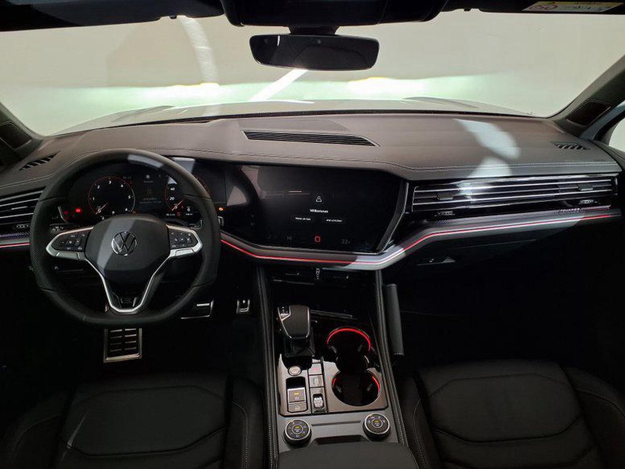 VW Touareg R-Line 3.0 TDI 8-Gang-Automatik 4MOTION (2026) - Photo 11