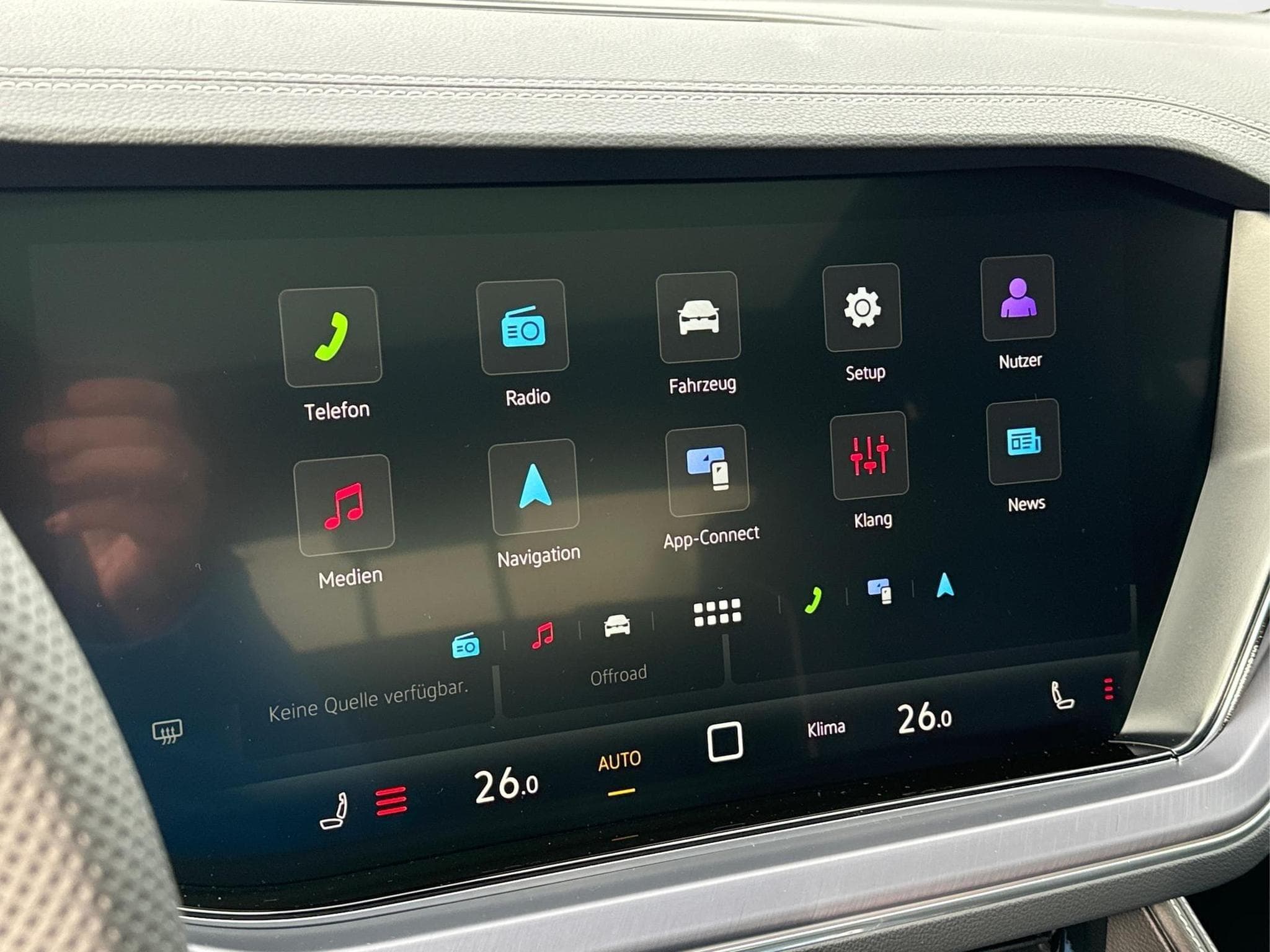 VW Touareg R FINAL EDITION (2026) - Photo 24